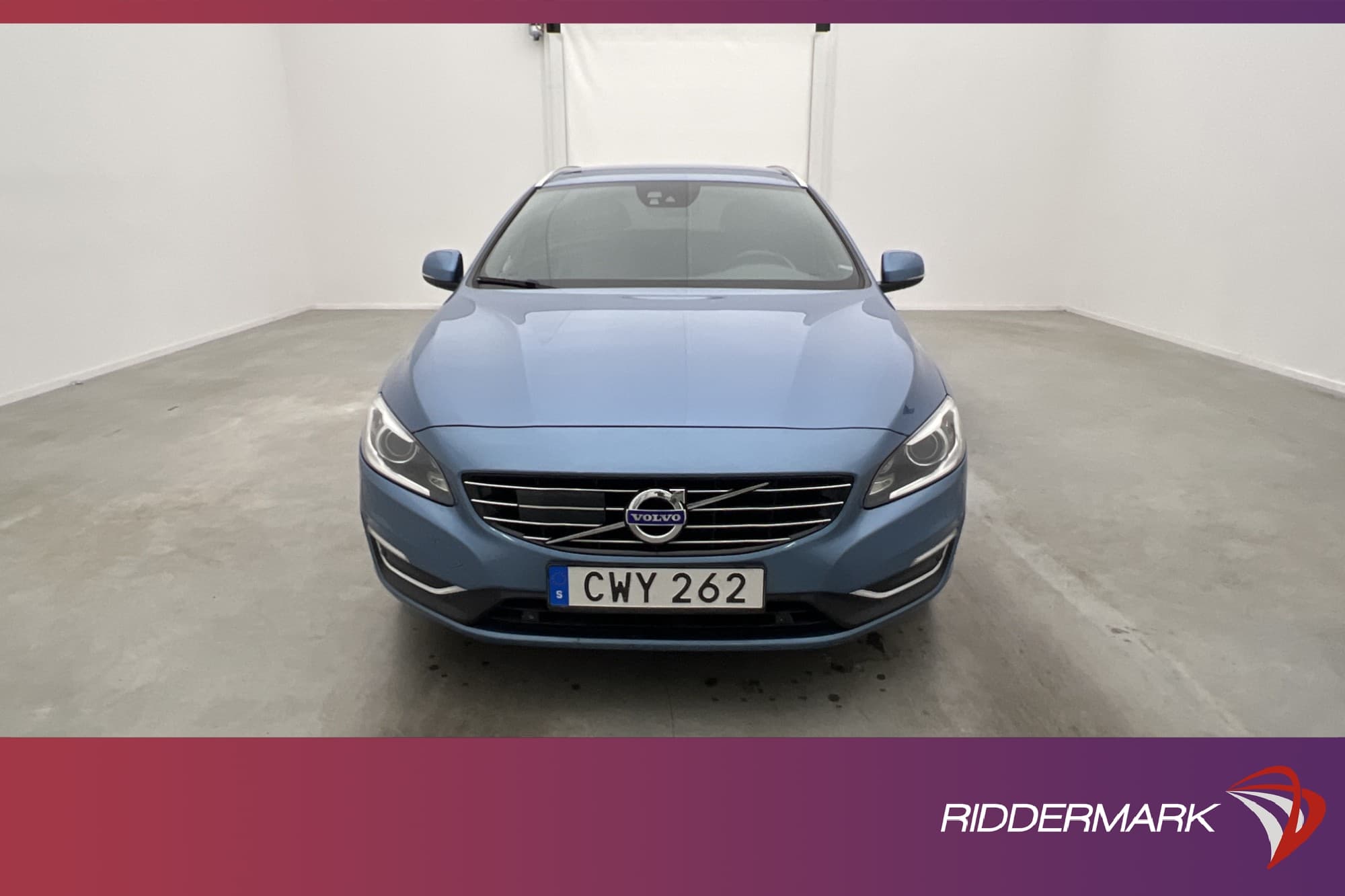 Volvo V60 D6 Plug-in AWD 283hk