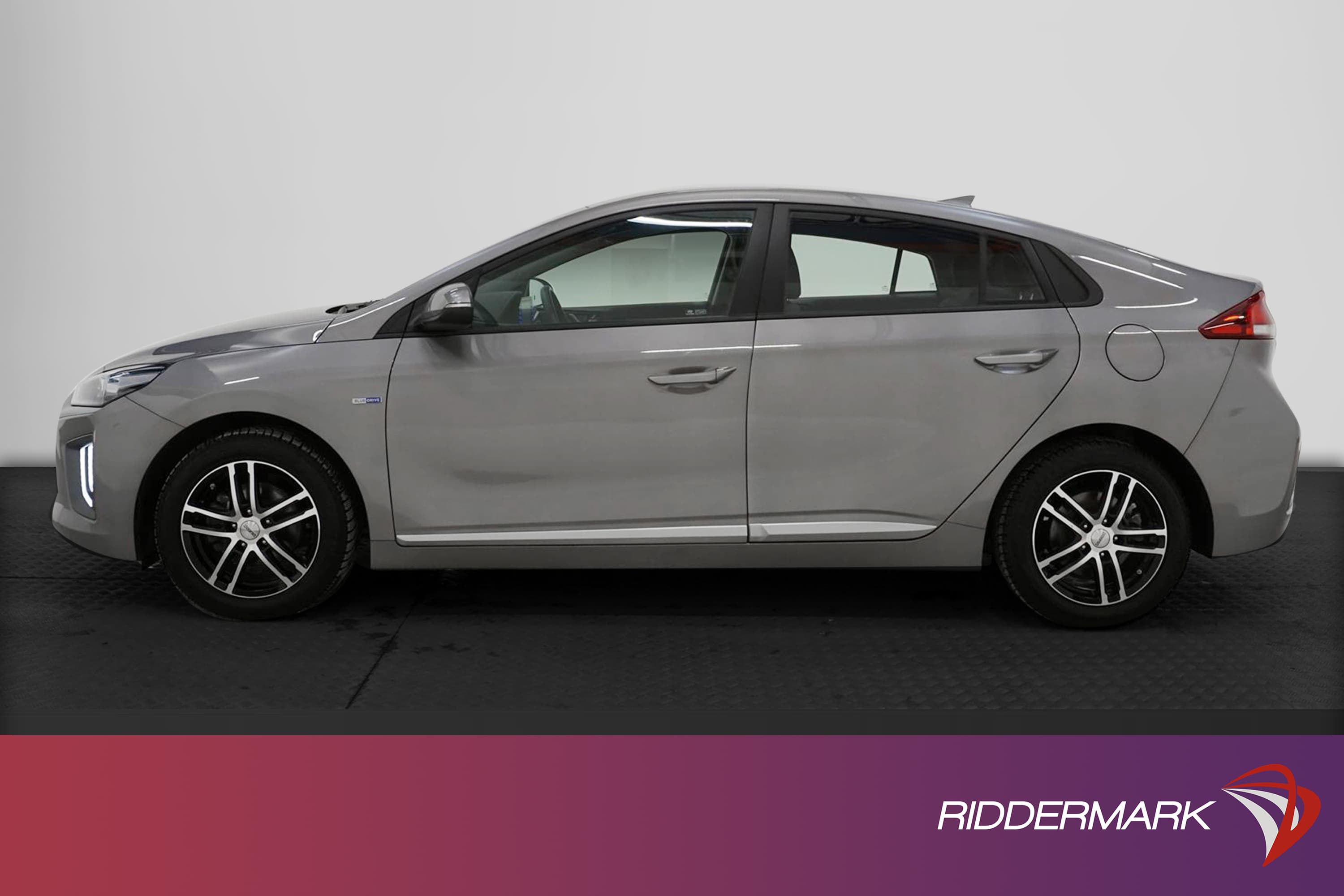 Hyundai Ioniq Hybrid 1.6 DCT 141hk Kamera Carplay 0,36l/mil