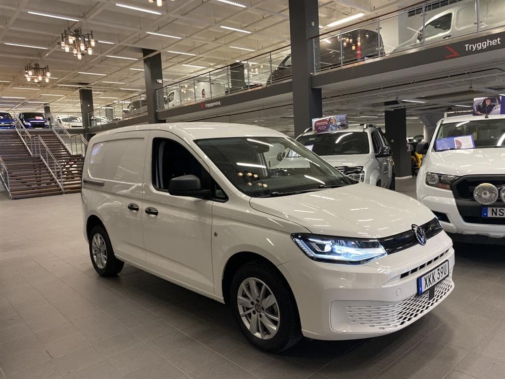 Volkswagen Caddy Cargo 2.0 TDI 102hk Värmare Drag Moms