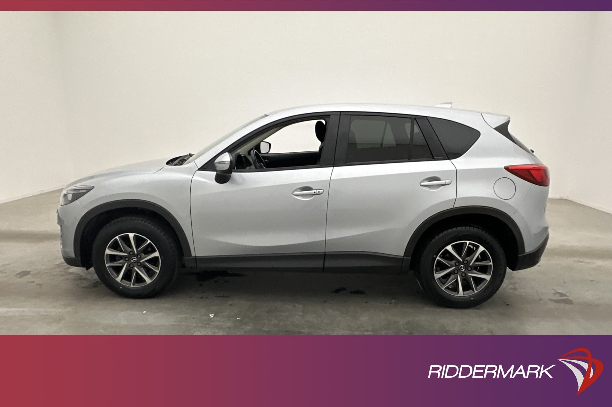 Mazda CX-5 2.2 175hk AWD Optimum Skinn BOSE Kamera Drag Navi