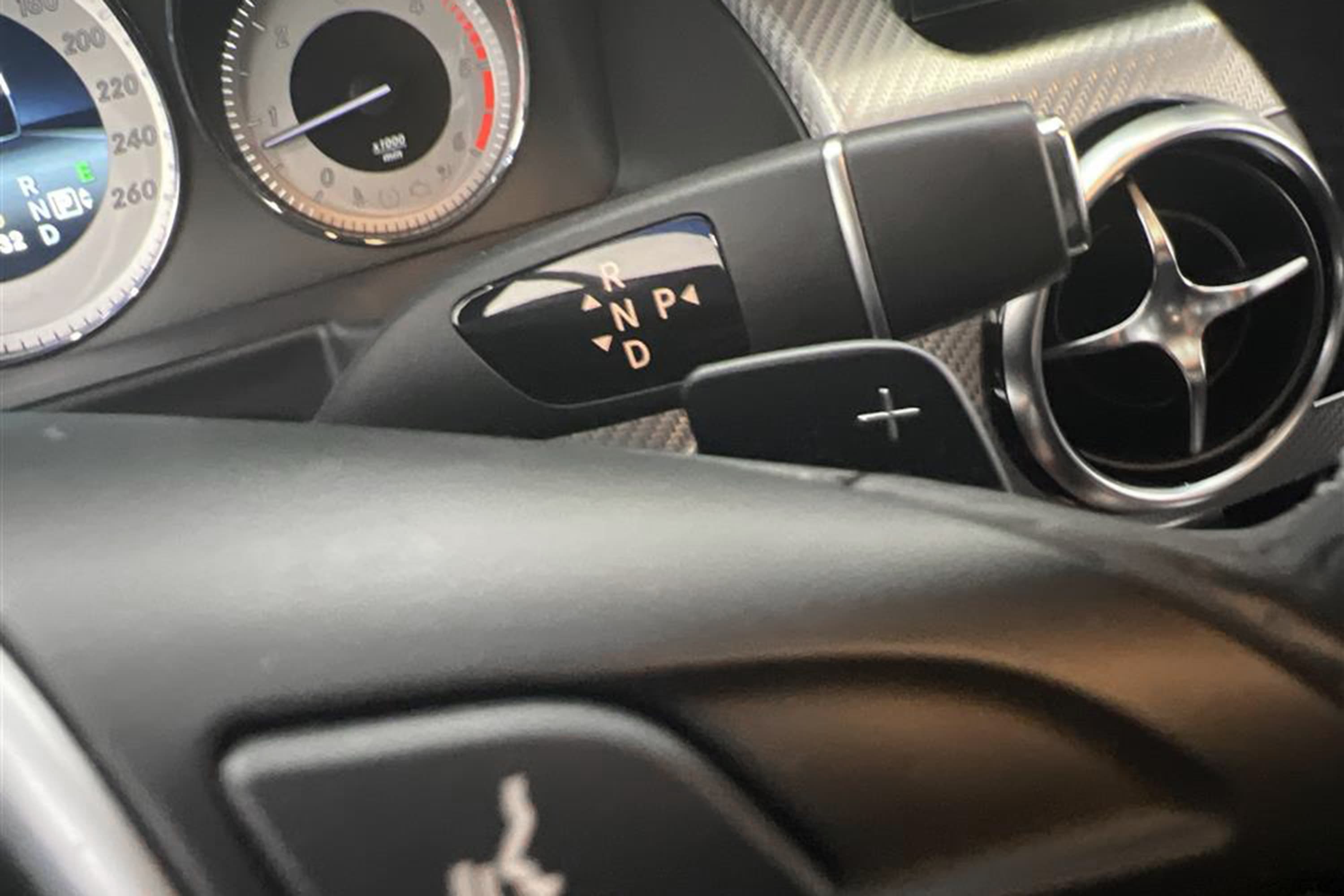 Mercedes-Benz GLK 220 CDI 170hk 4MATIC Drag Skinn/Alcantarainteriör