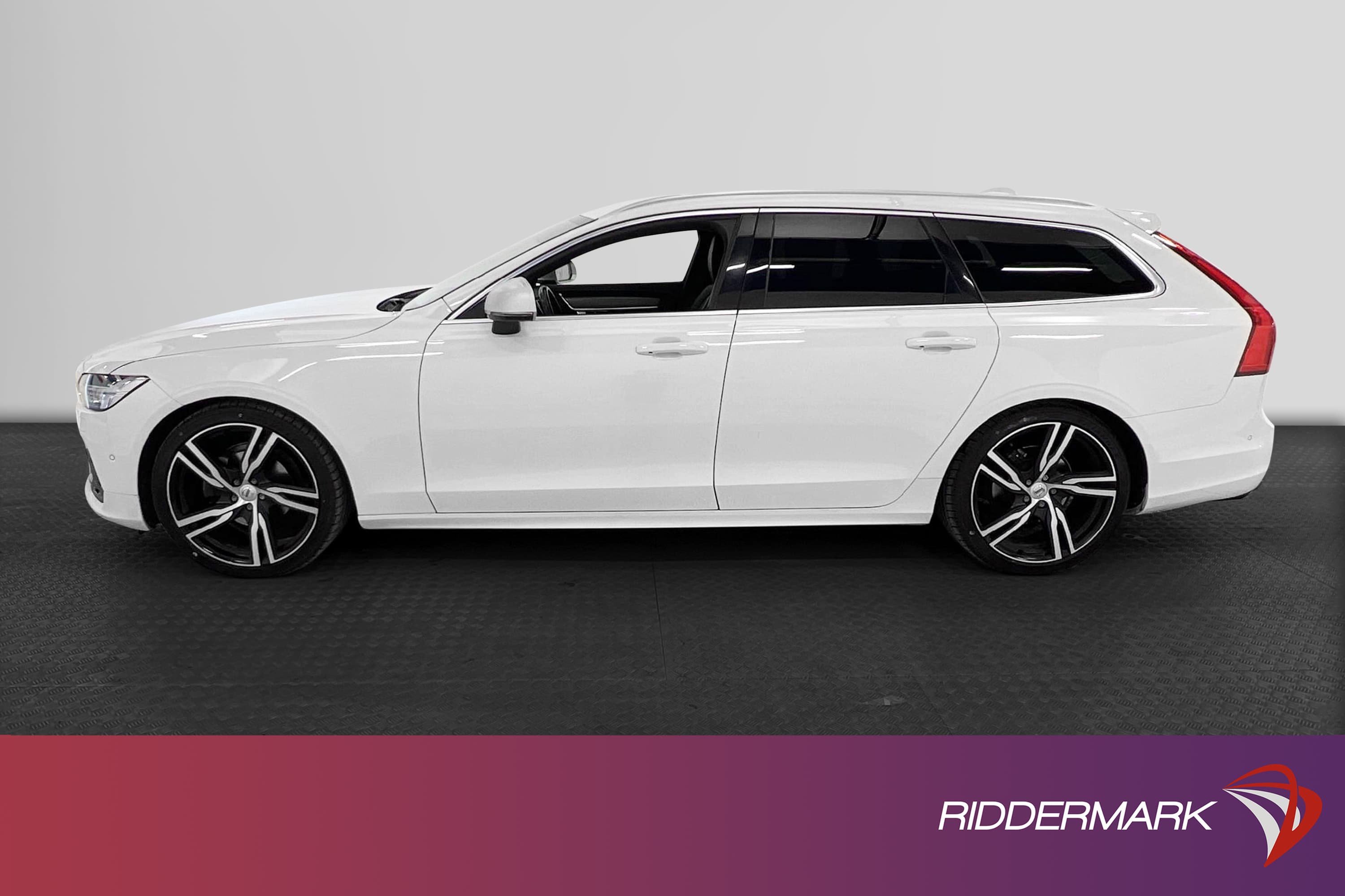 Volvo V90 D4 AWD 190hk