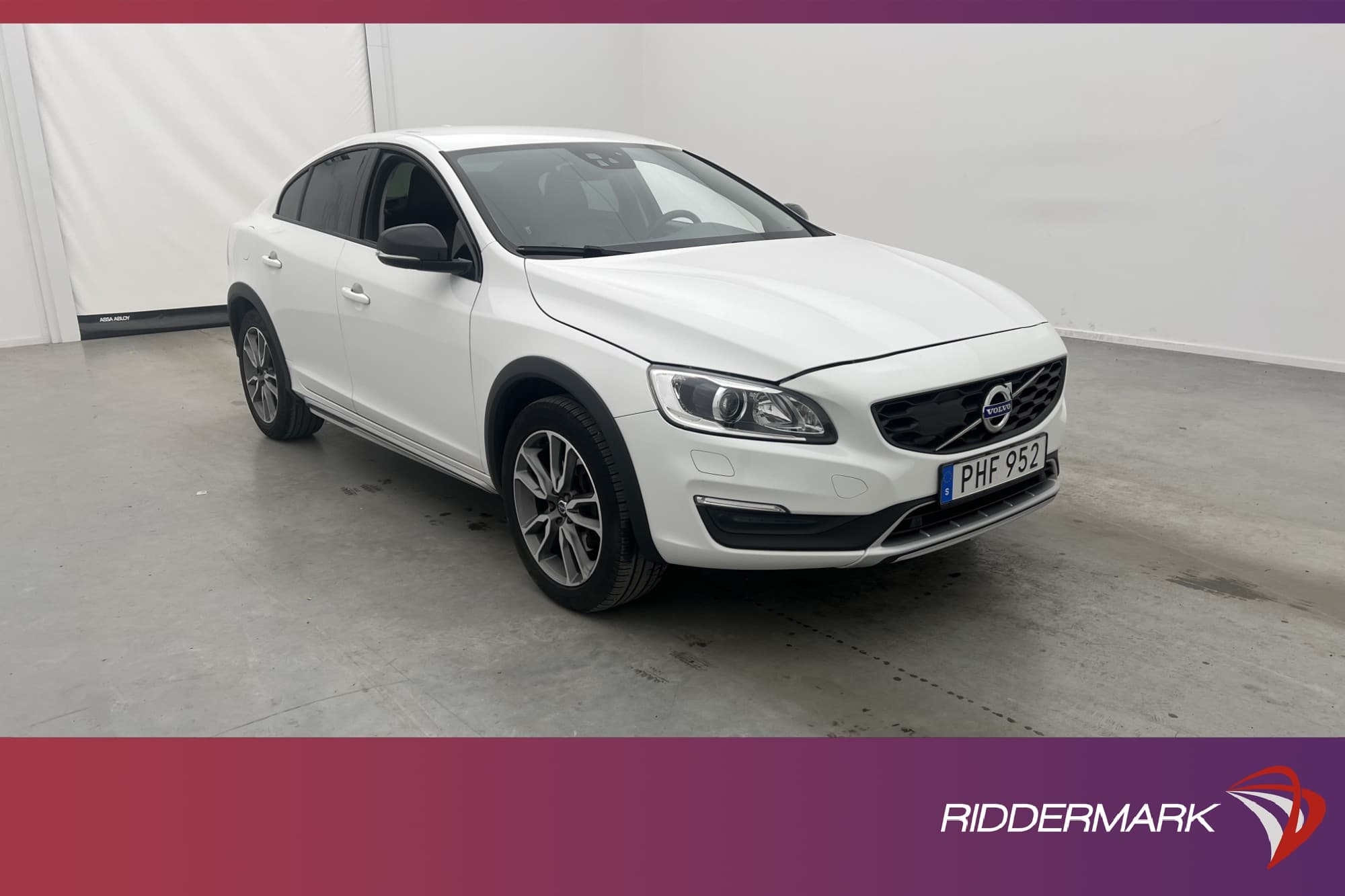 Volvo S60 Cross Country D4