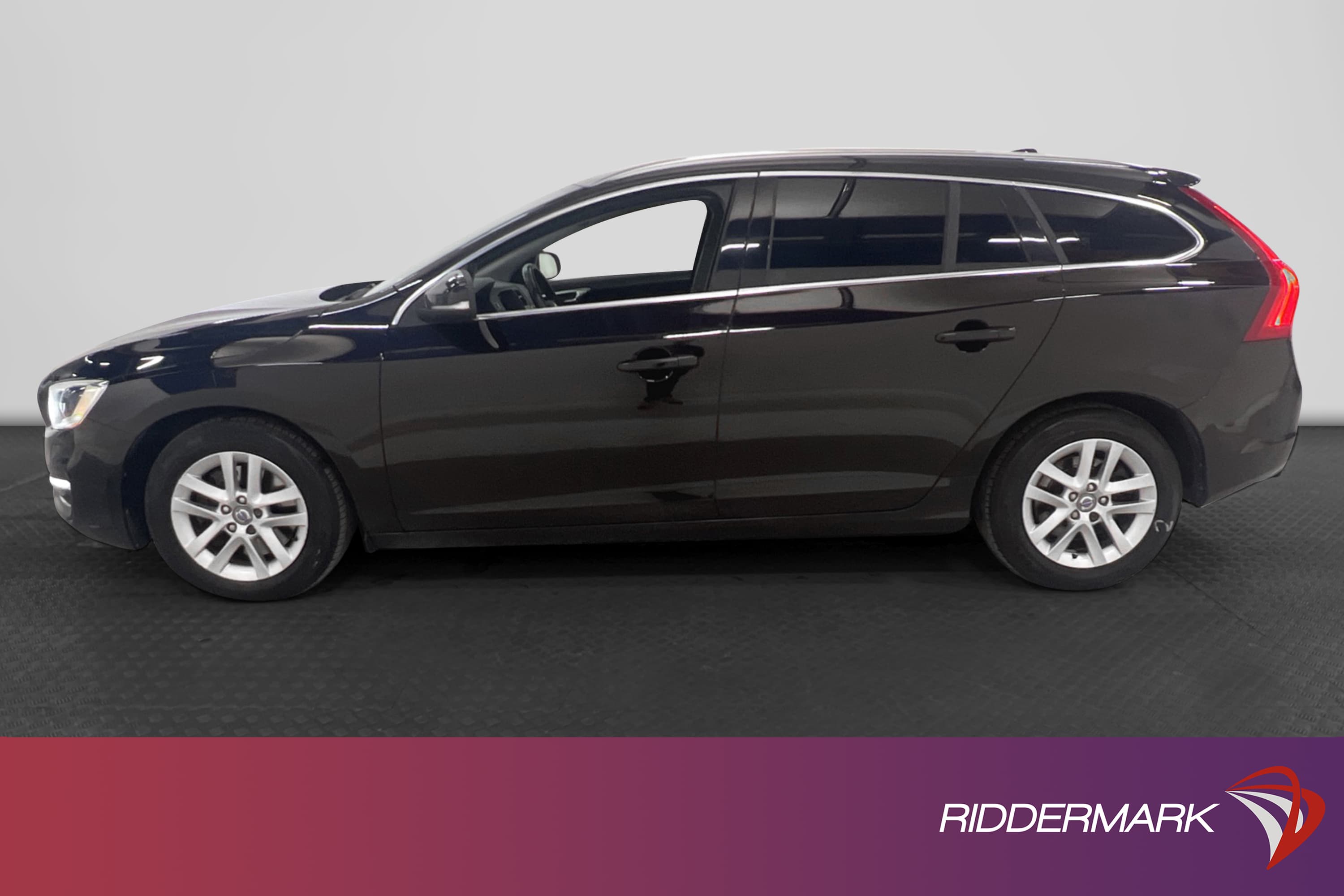 Volvo V60 D4 181hk AWD Summum