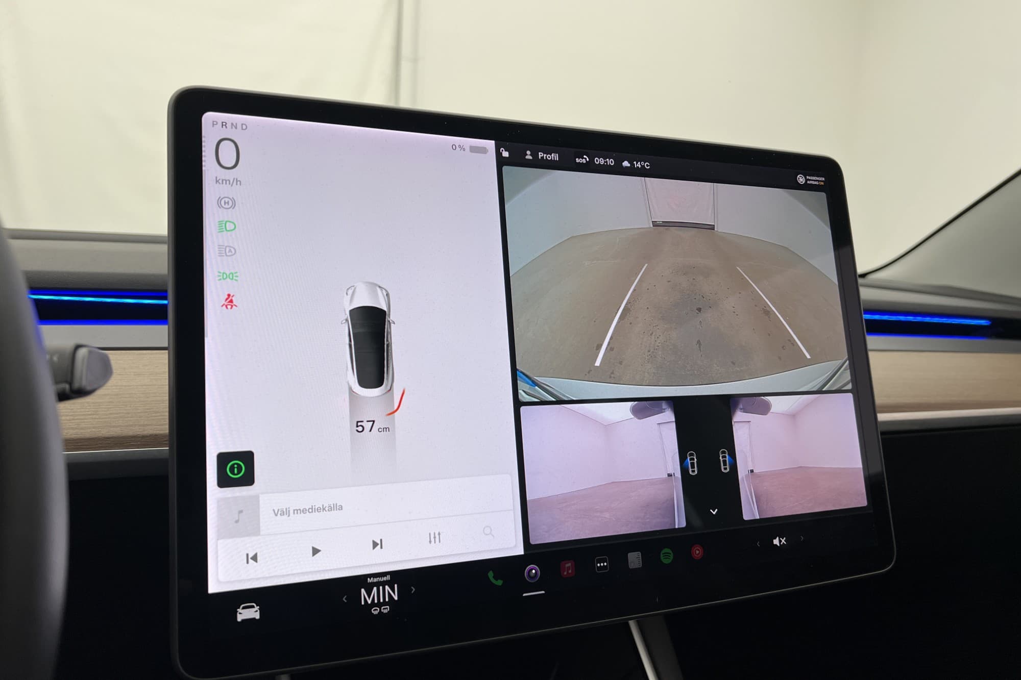 Tesla Model 3 Standard Range Plus Autopilot  Svensksåld