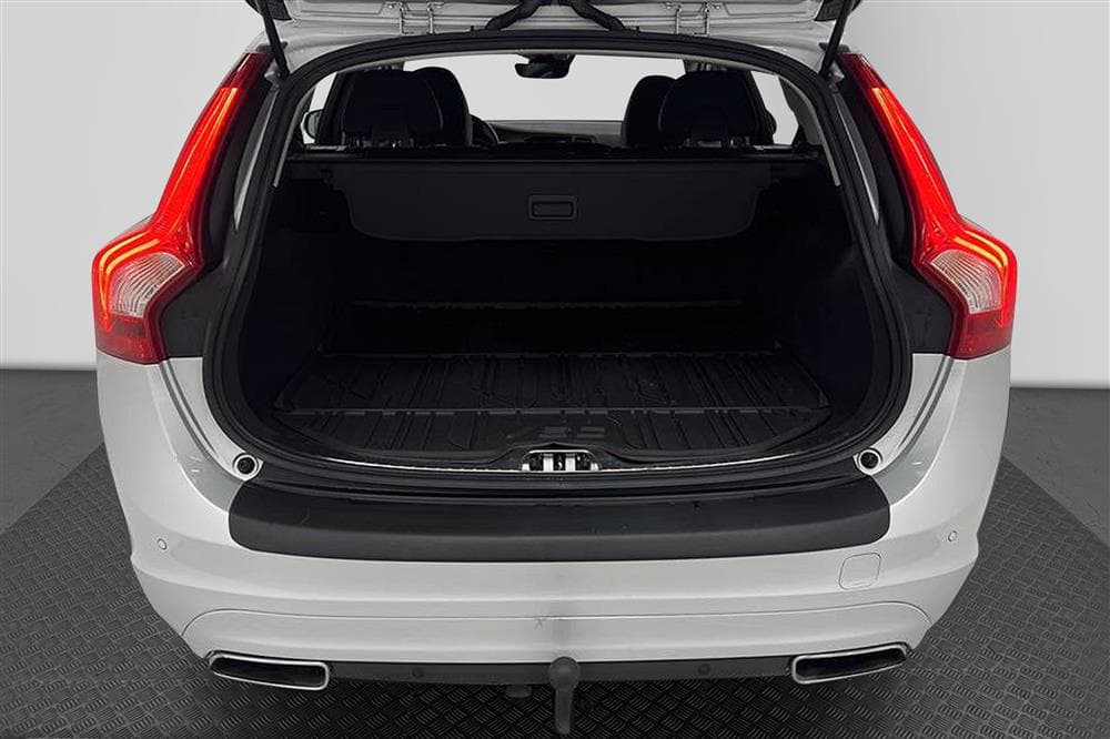 Volvo V60 D4 190hk AWD Classic Momentum Voc Dragkrok Navi interiör