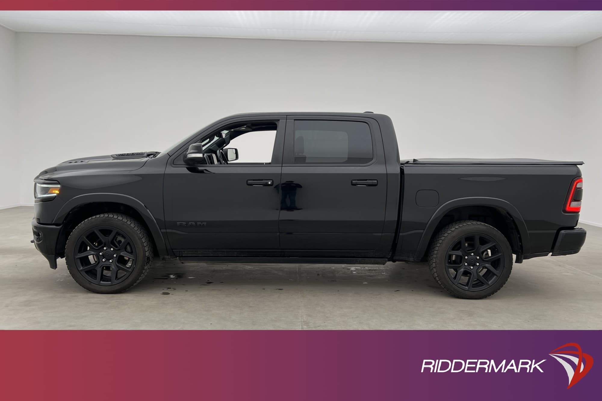 Dodge RAM Limited Night