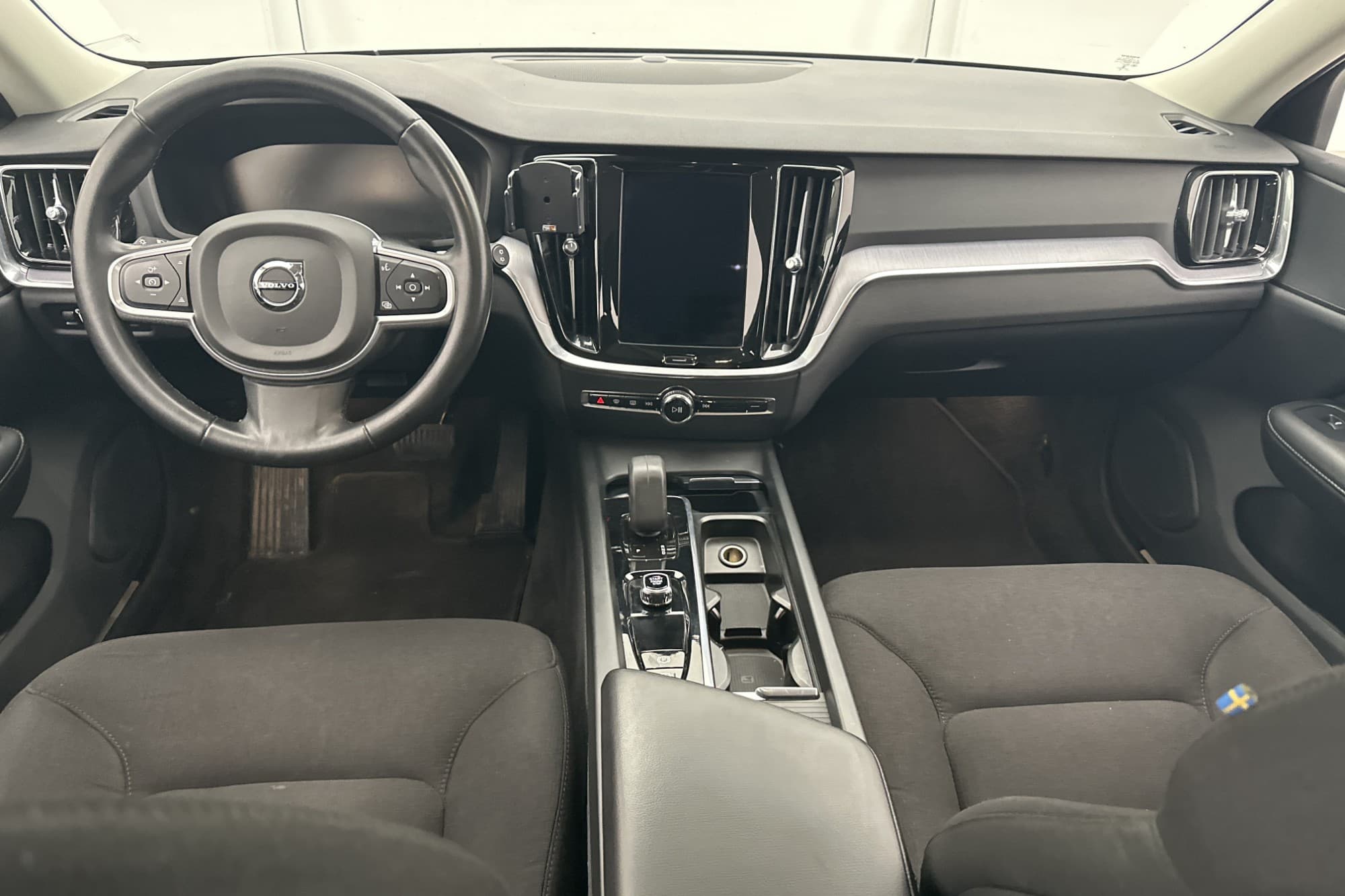Volvo V60 B4 197hk Advanced VOC Värm B-Kam Keyless Navi Drag