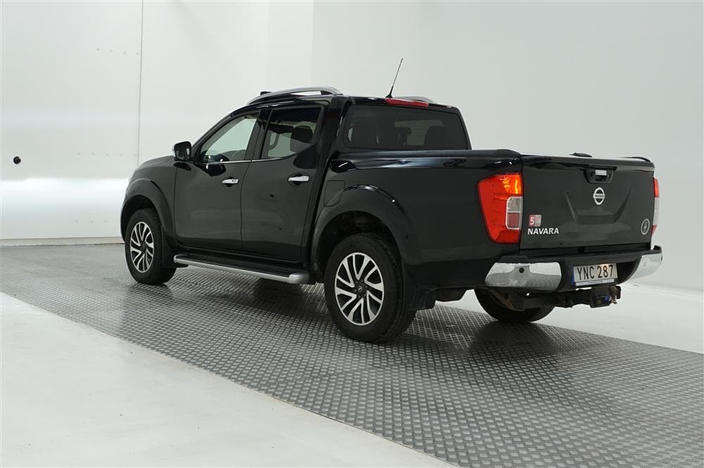 Nissan Navara 2.3dCi Automat Tekna 4x4 Eu6 Värmare Taklucka exteriör