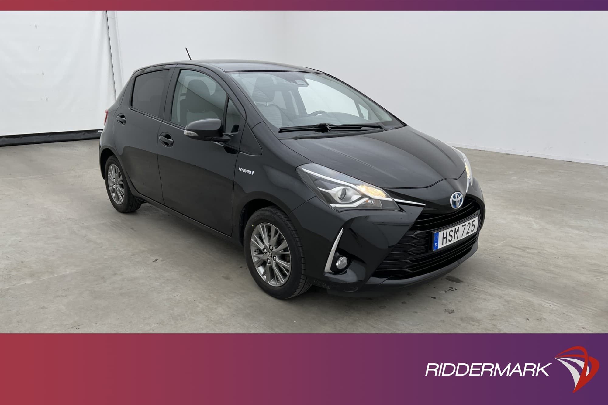 Toyota Yaris Hybrid 101hk