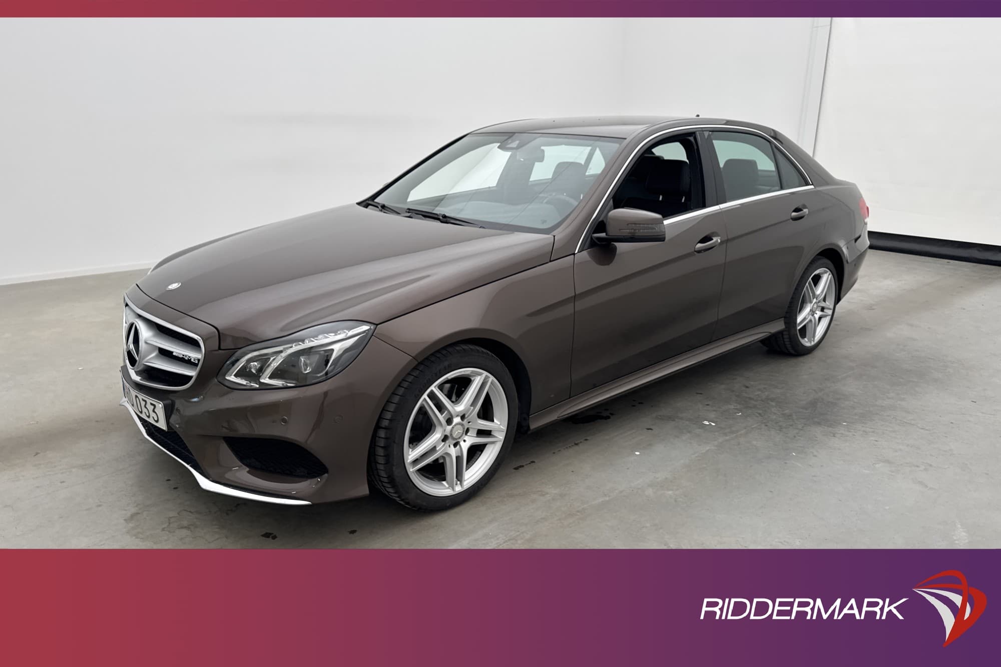 Mercedes-Benz E-Klass Sedan