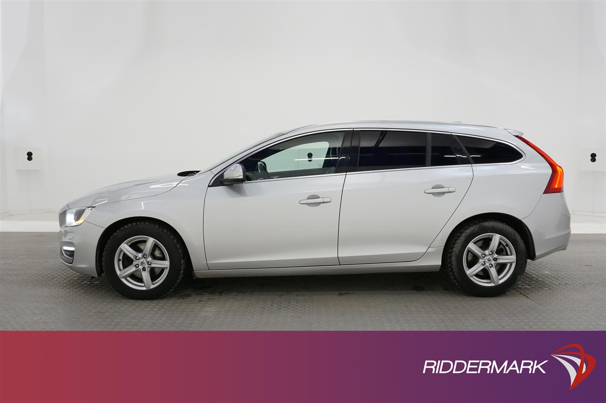 Volvo V60 D4 181hk