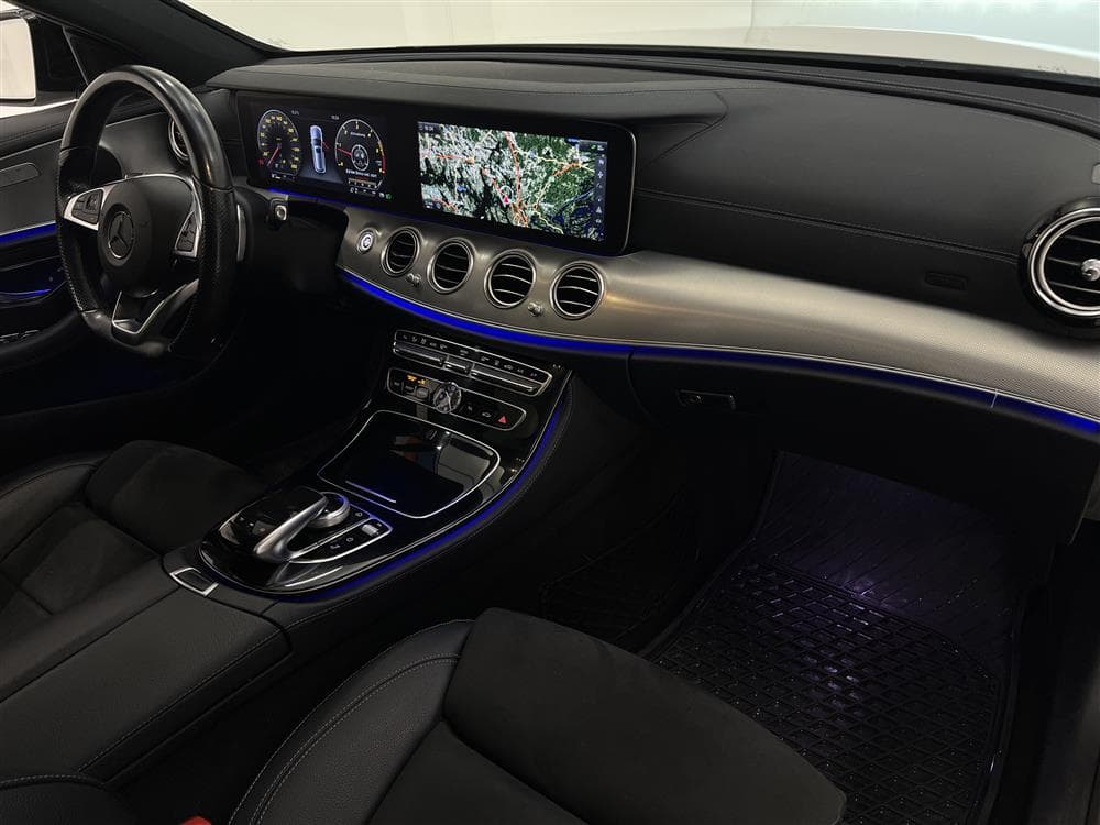 Mercedes-Benz E 220d 4M 194hk AMG Pano Wide. Värmare 360°