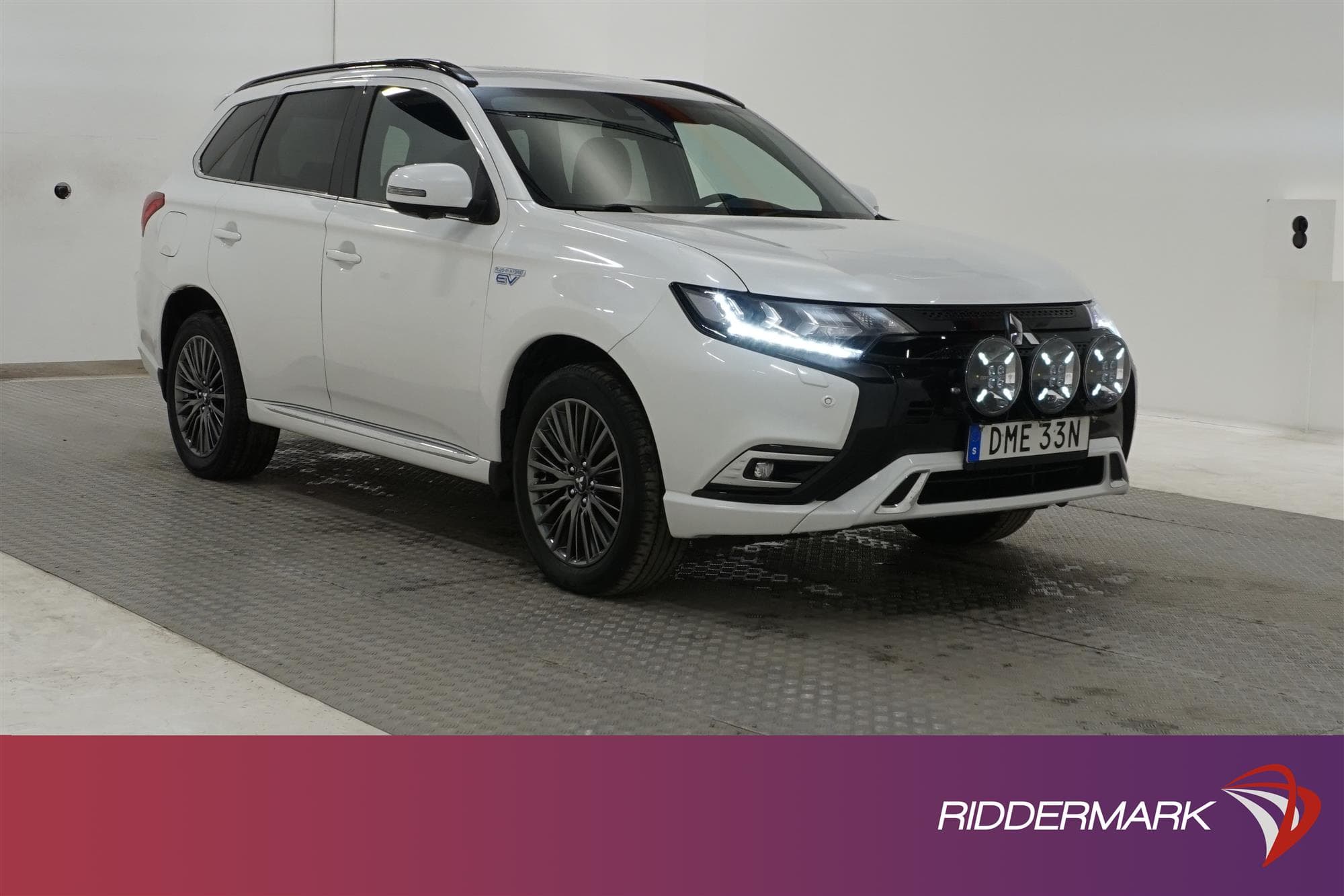 Mitsubishi Outlander PHEV 4WD 230hk