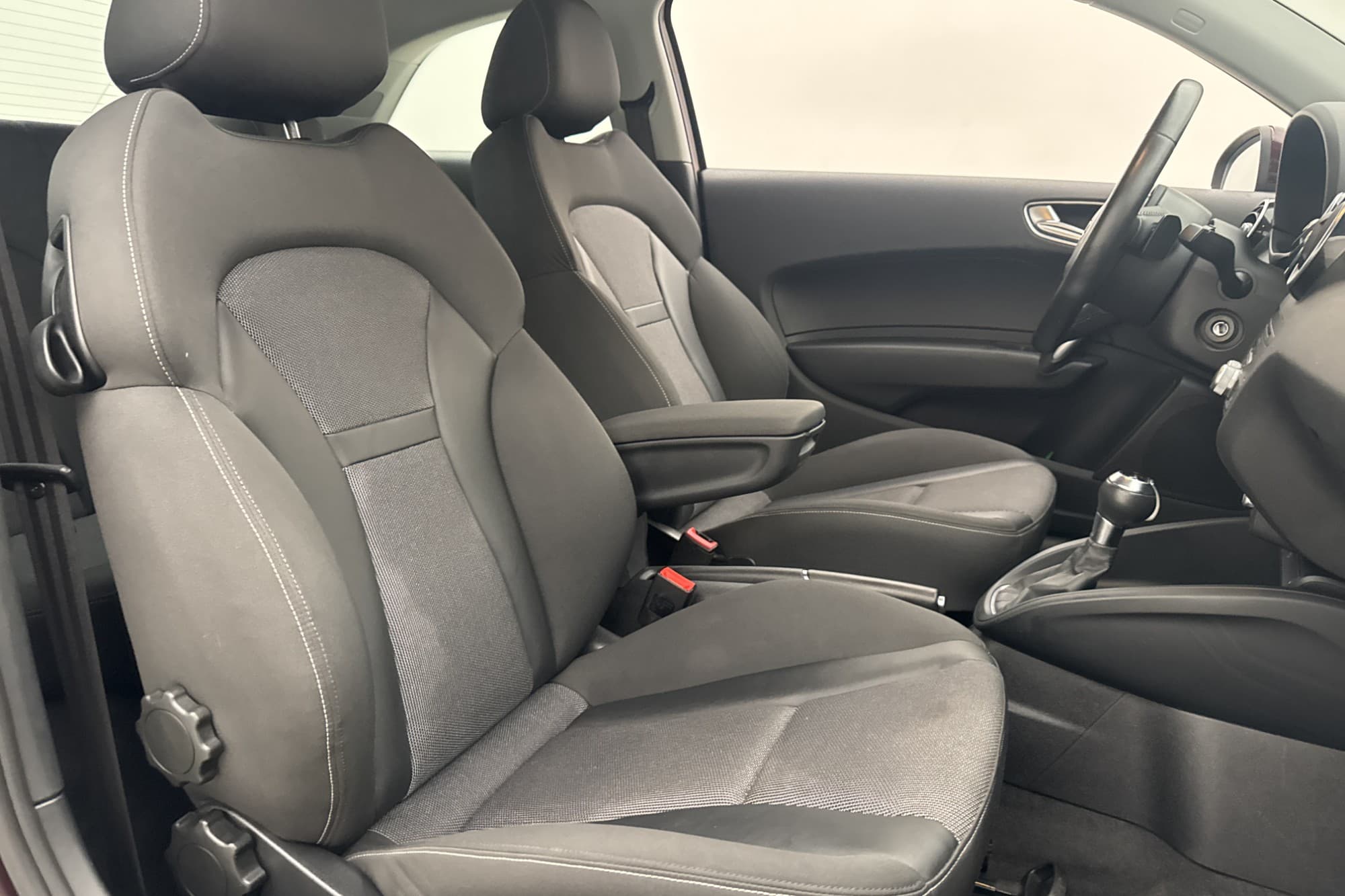 Audi A1 1.4 TFSI 122hk Proline Farthållare