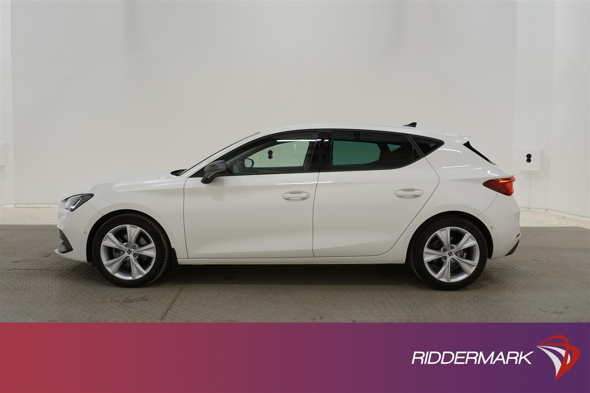 SEAT Leon 1.5 130hk FR Cockpit B-kamera Rattvärme Navi