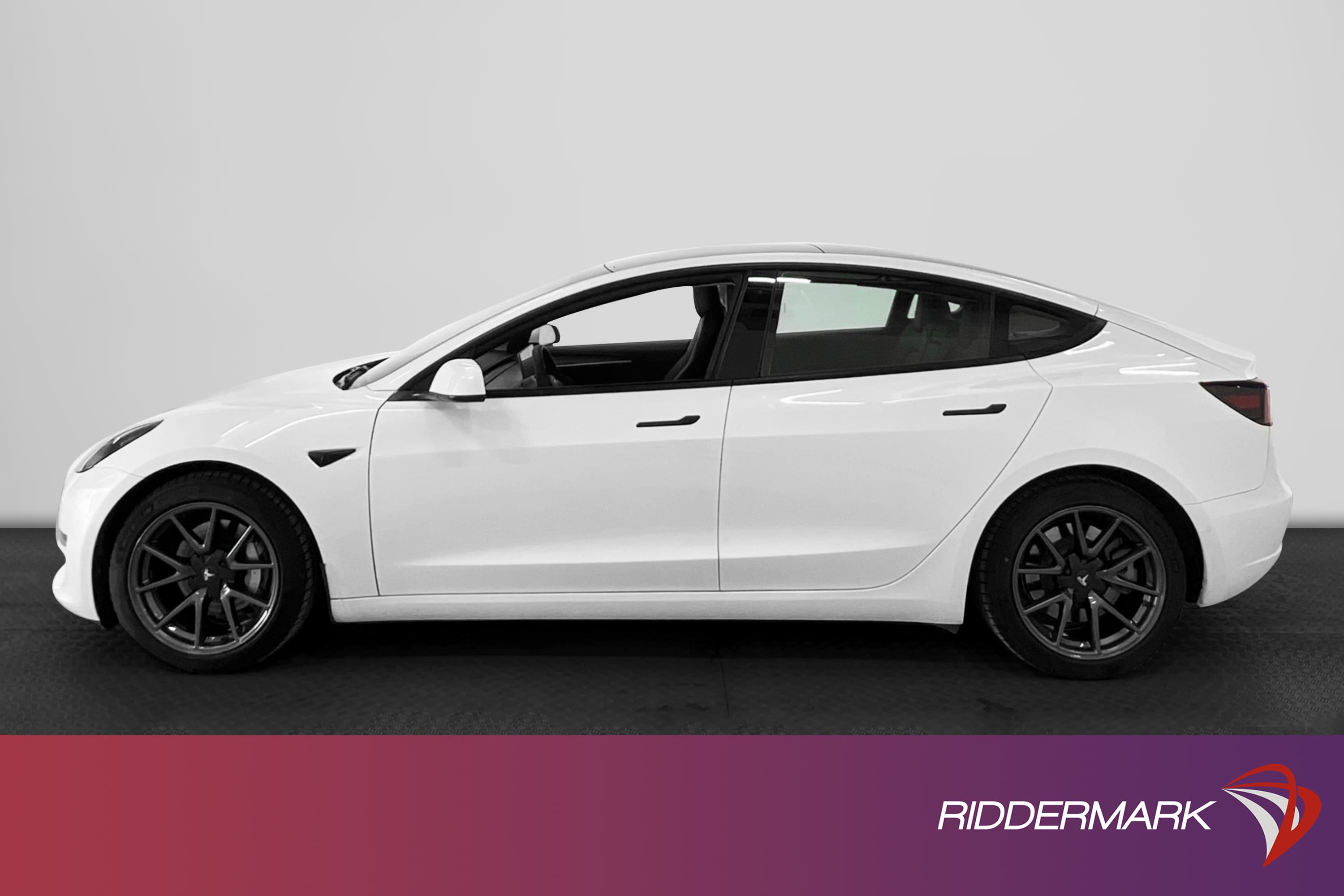 Tesla Model 3 Long Range AWD 440hk