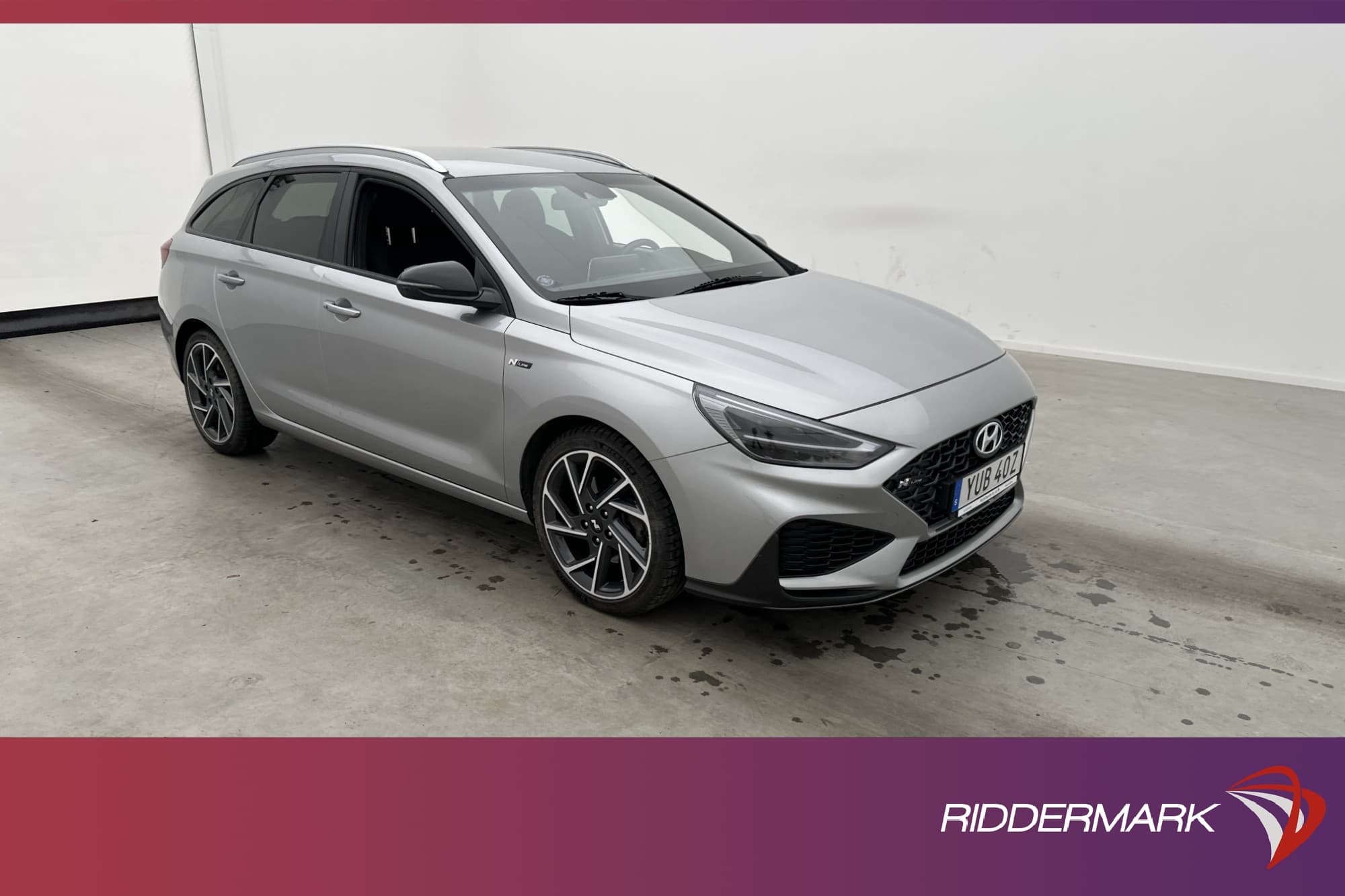 Hyundai i30 160hk