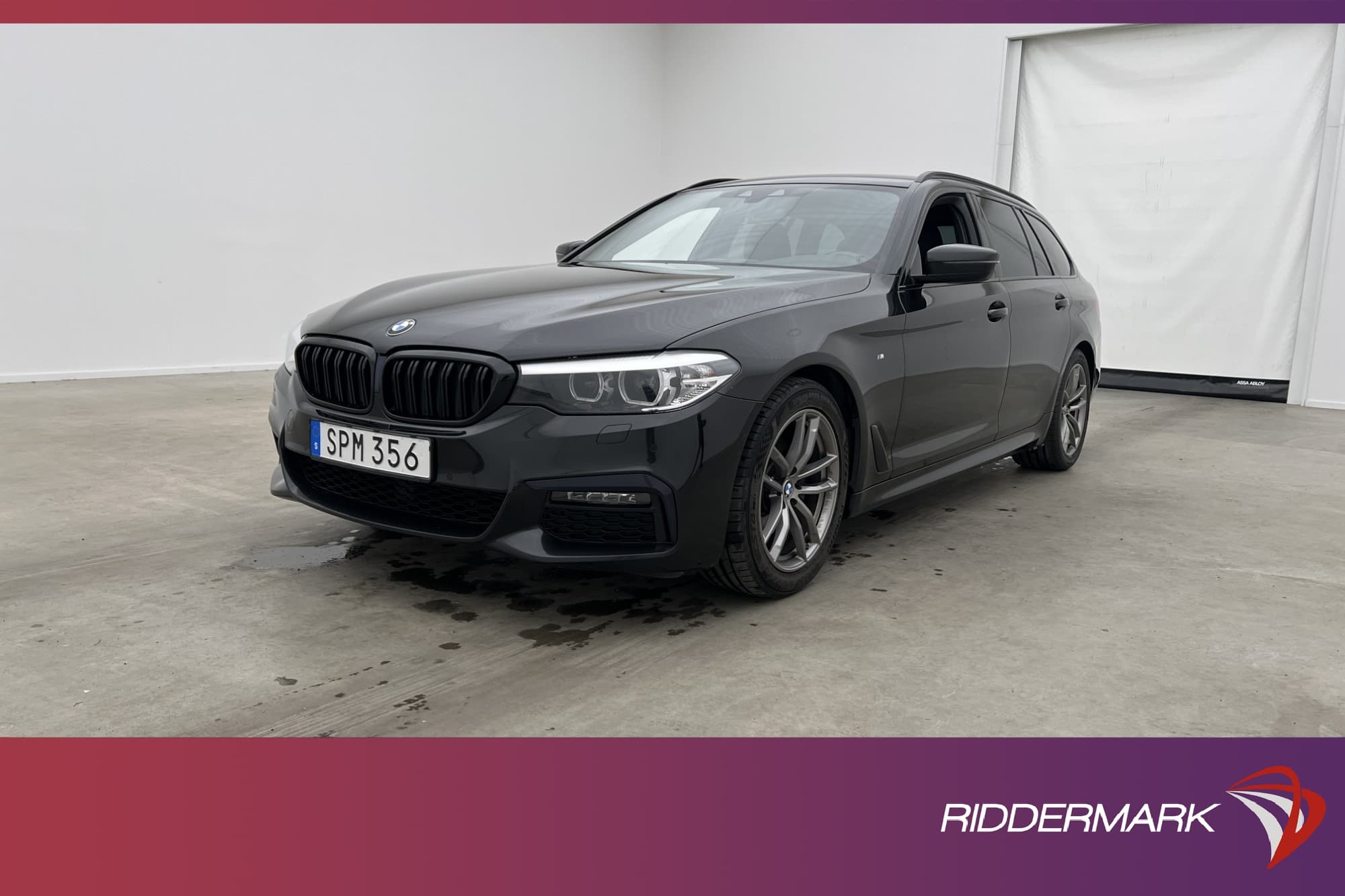 BMW 520 d xDrive Touring M Sport Cockpit HiFi Kamera Drag