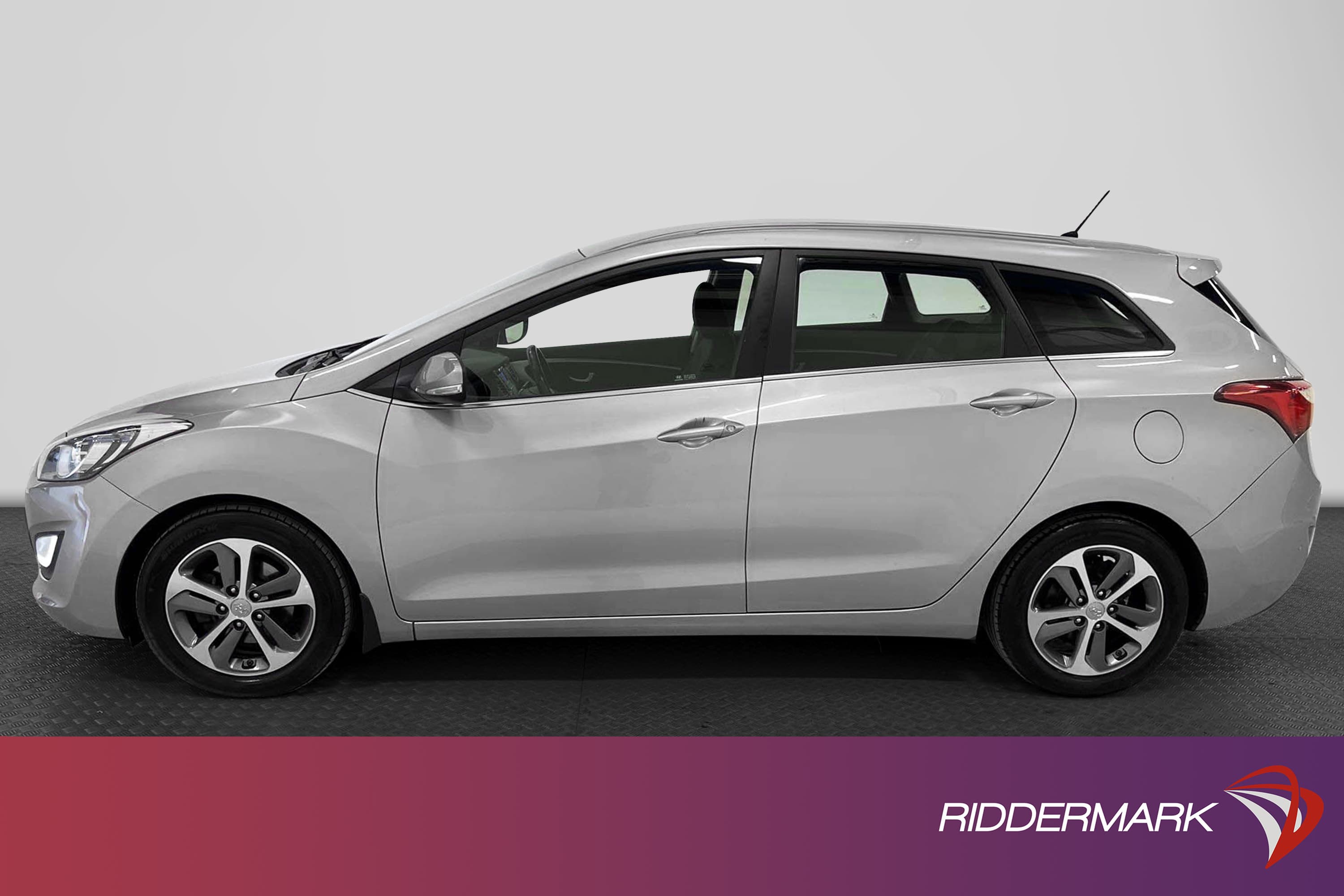 Hyundai i30 1.6 GDI 135hk Kombi