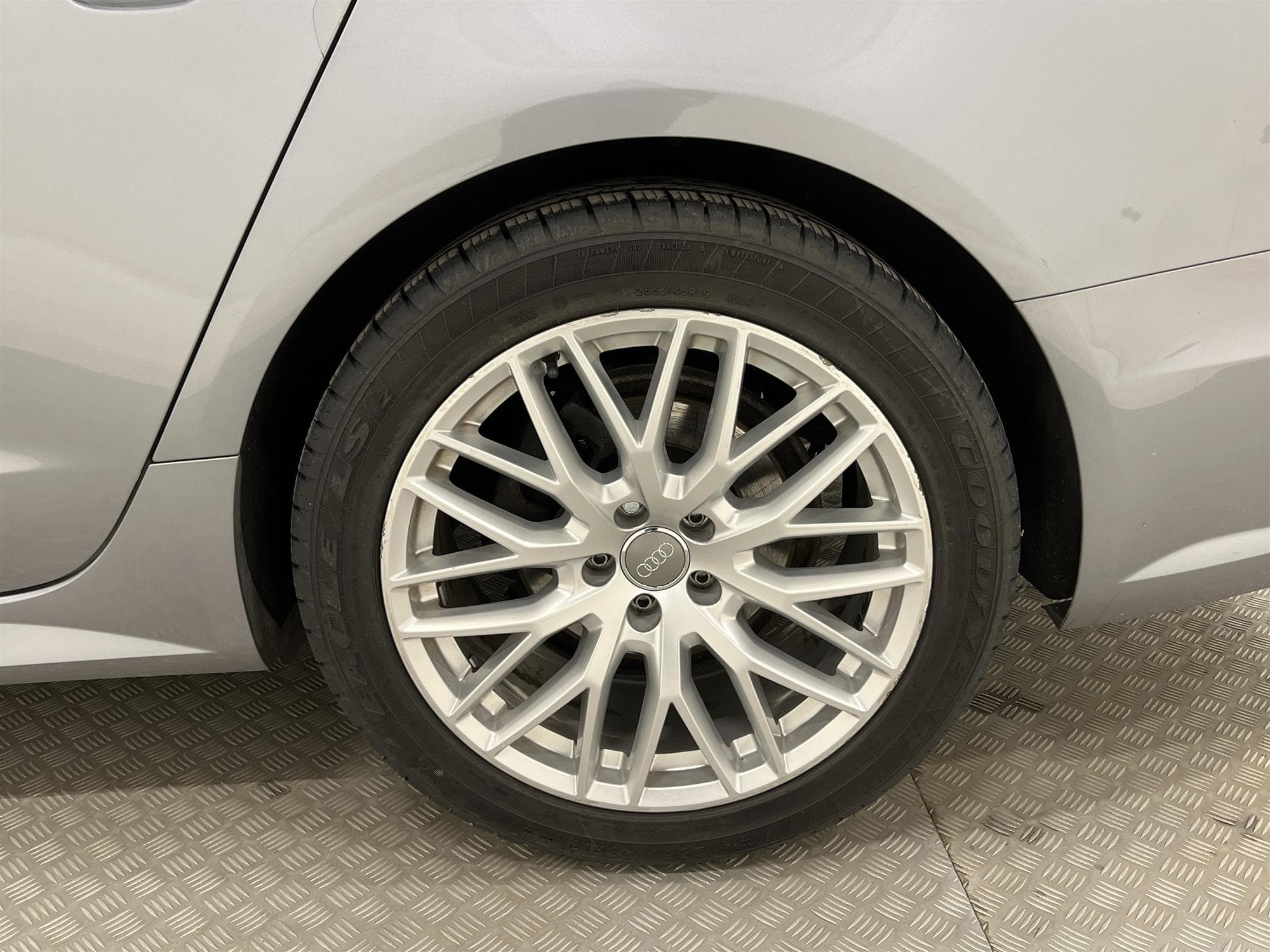 Audi A6 Avant 2.0 TDI Quattro 190hk S-Line Välserv 0,51l/mil