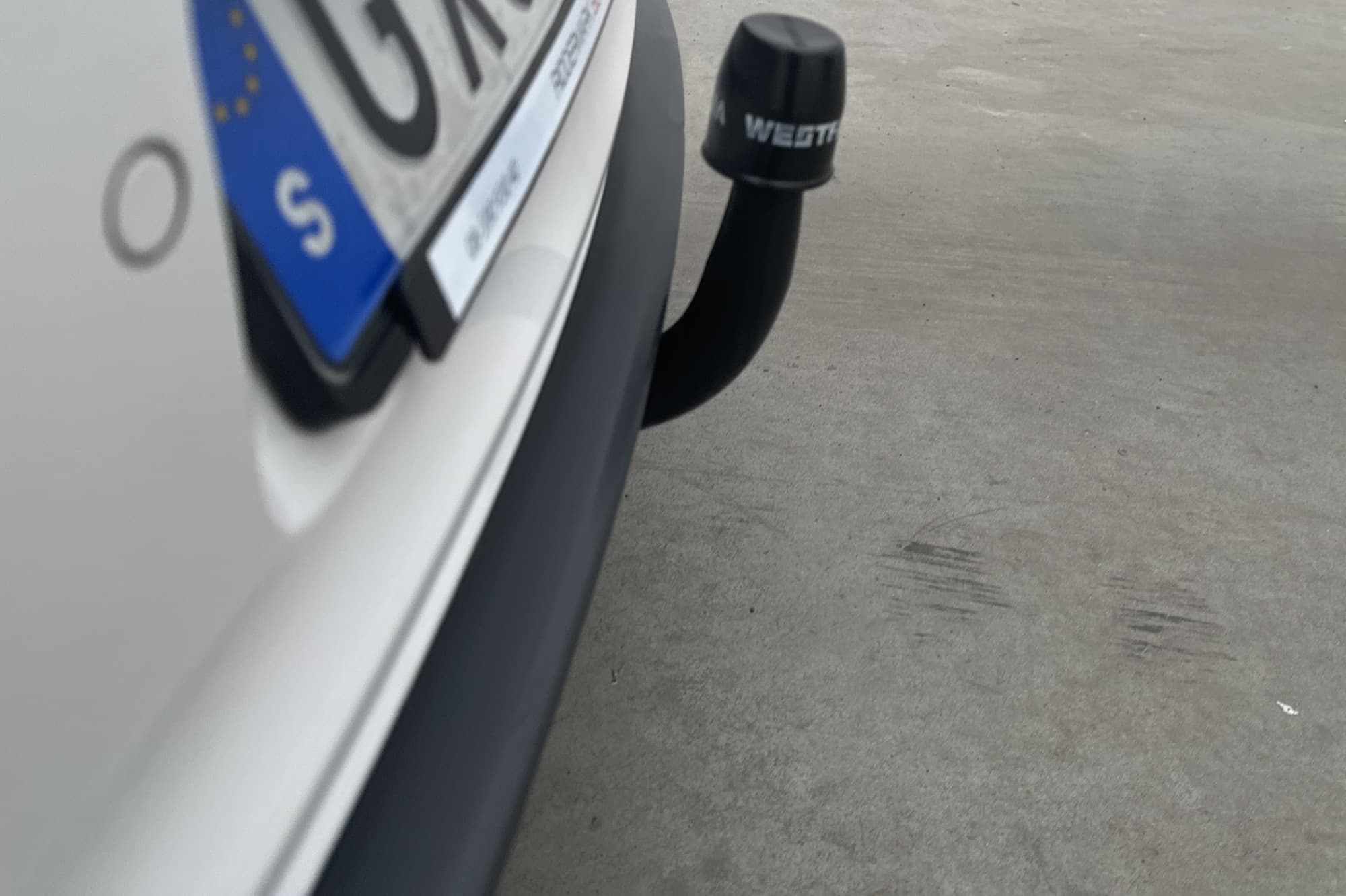 Volkswagen Polo 90hk R-Line Dragkrok Farthållare Sensorer
