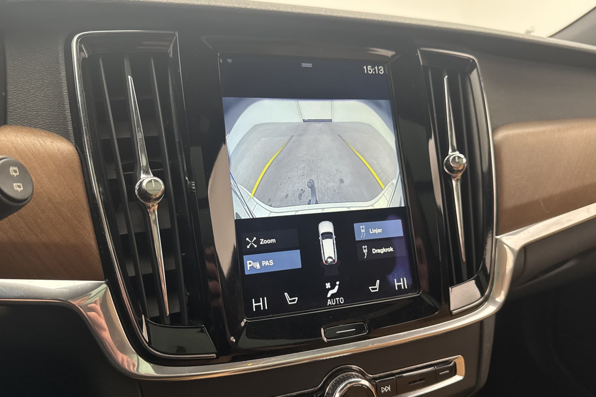 Volvo V90 D4 Inscription VOC Panorama Drag Kamera Skinn Navi