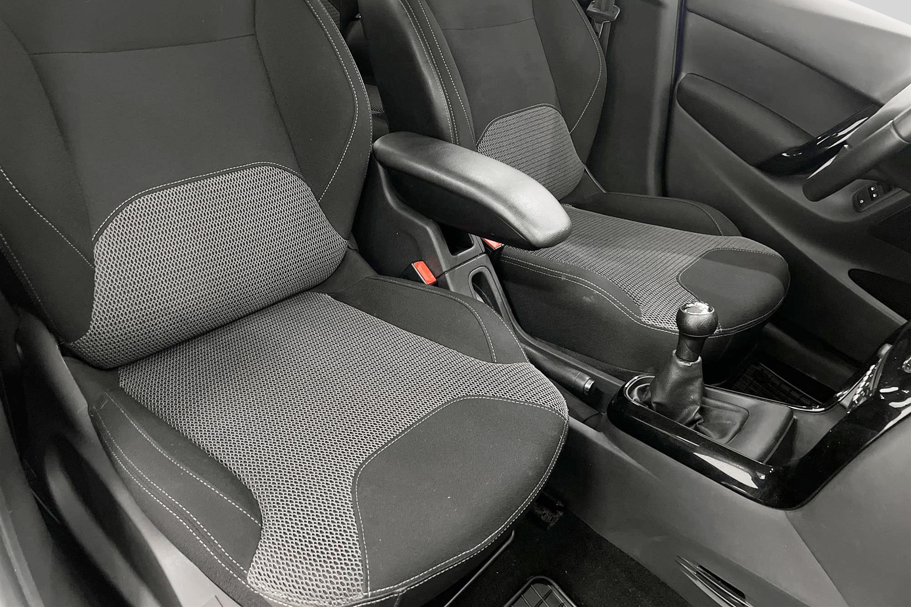 Citroën C3 1.6 92hk Airdream Sensorer Välserv 0,33l/mil