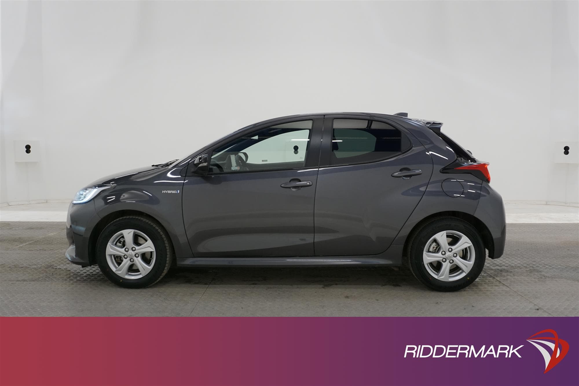 Toyota  Yaris Hybrid CVT 116hk