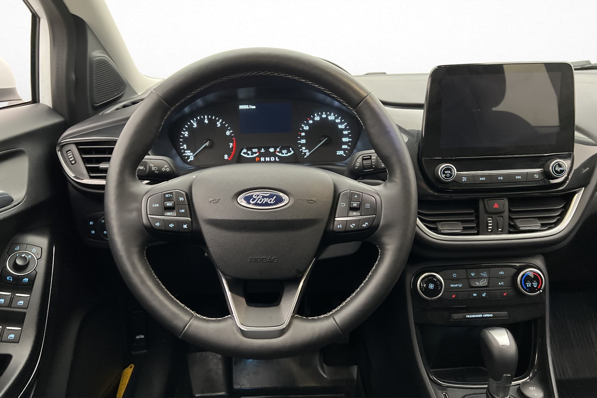 Ford Puma Hybrid 125hk Titanium Navi Rattvärme Sensorer