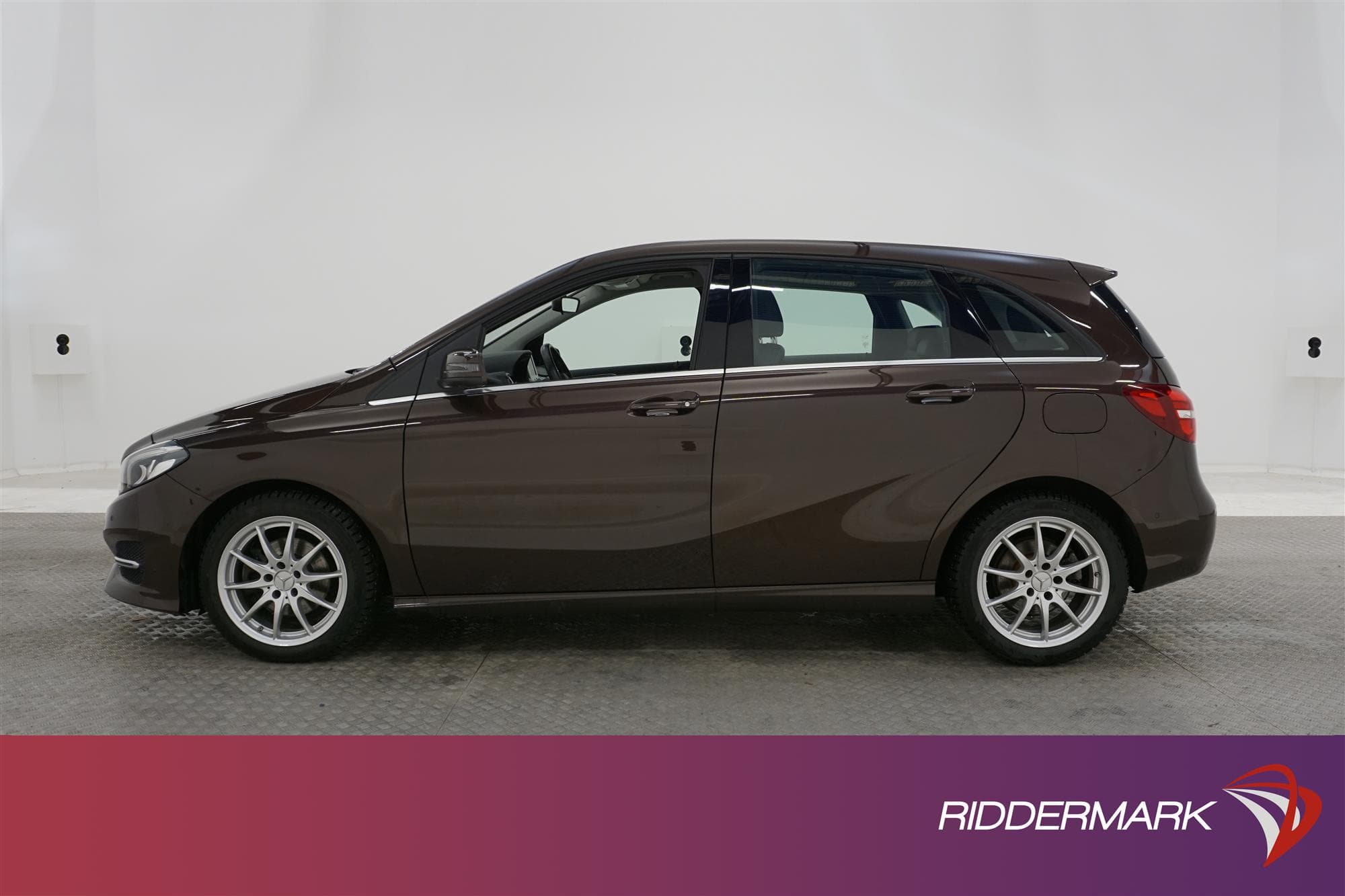 Mercedes-Benz B 200 156hk