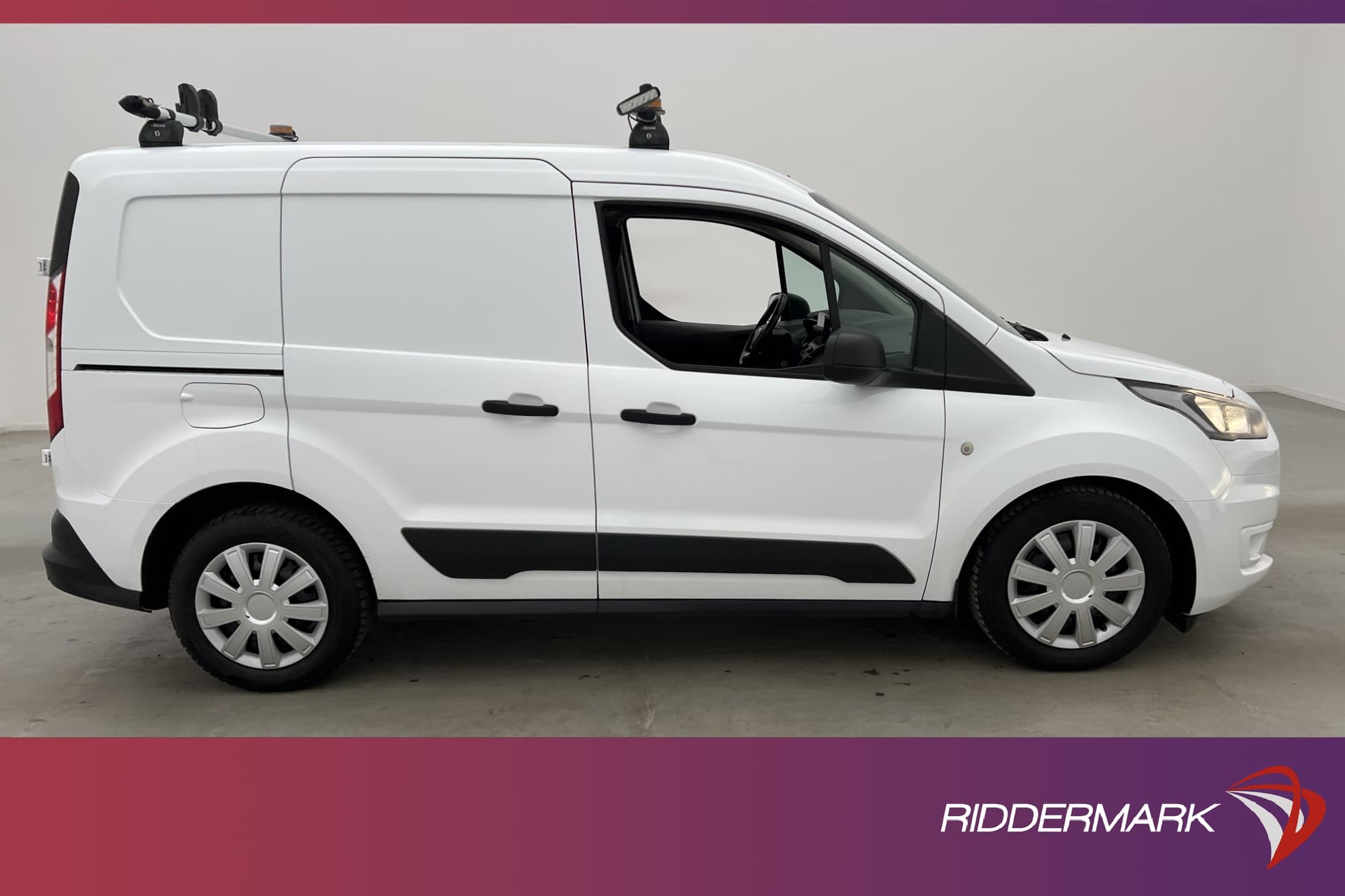Ford Transit Connect 220