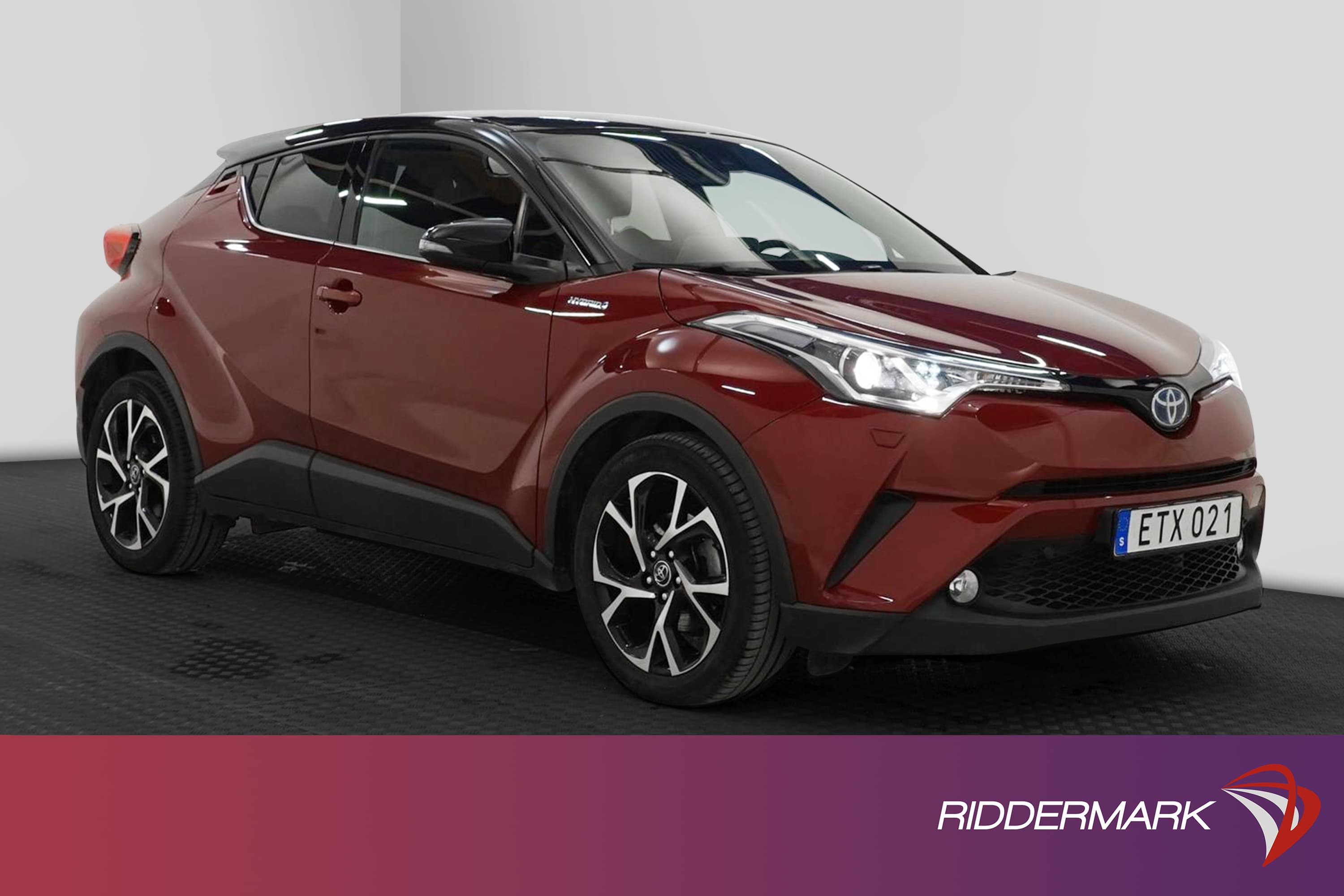 Toyota C-HR Hybrid 122hk Executive Skinn JBL B-Kam 0,38l/mil