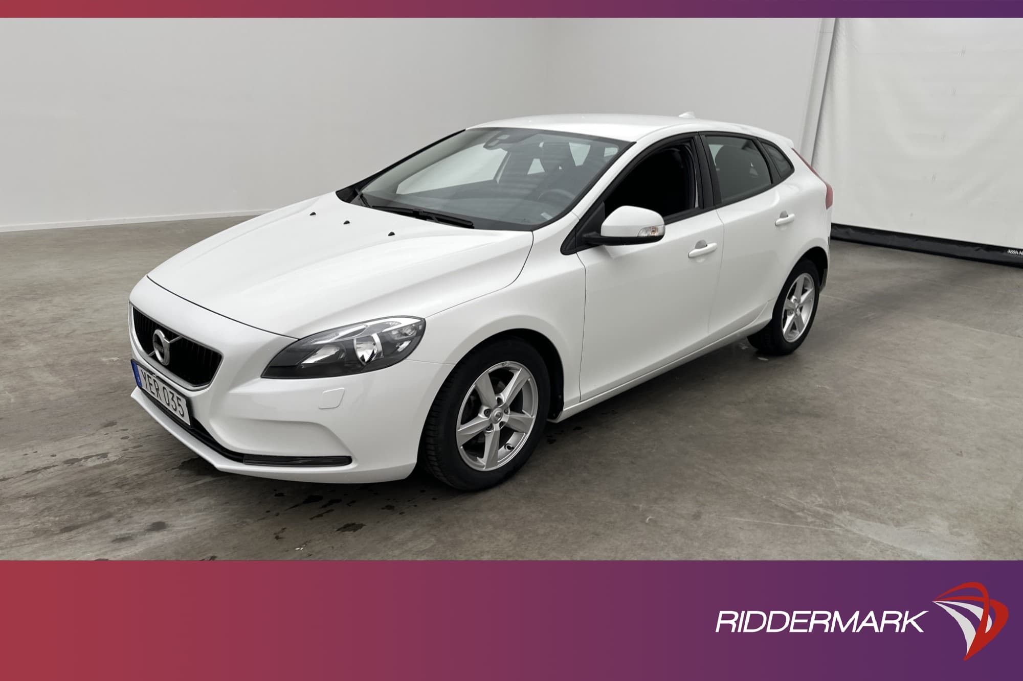 Volvo V40 D2 120hk