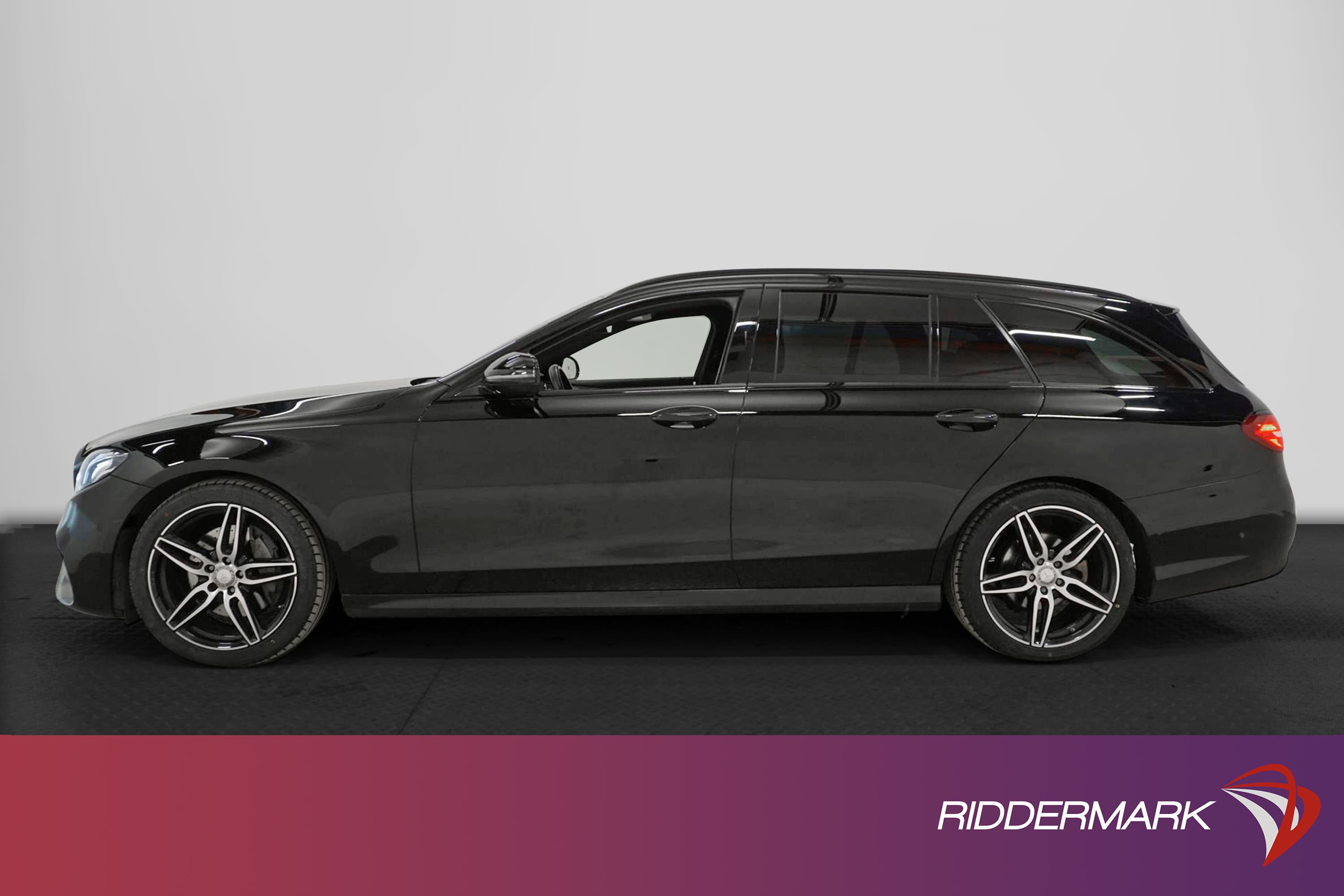 Mercedes-Benz E 220 T d 194hk