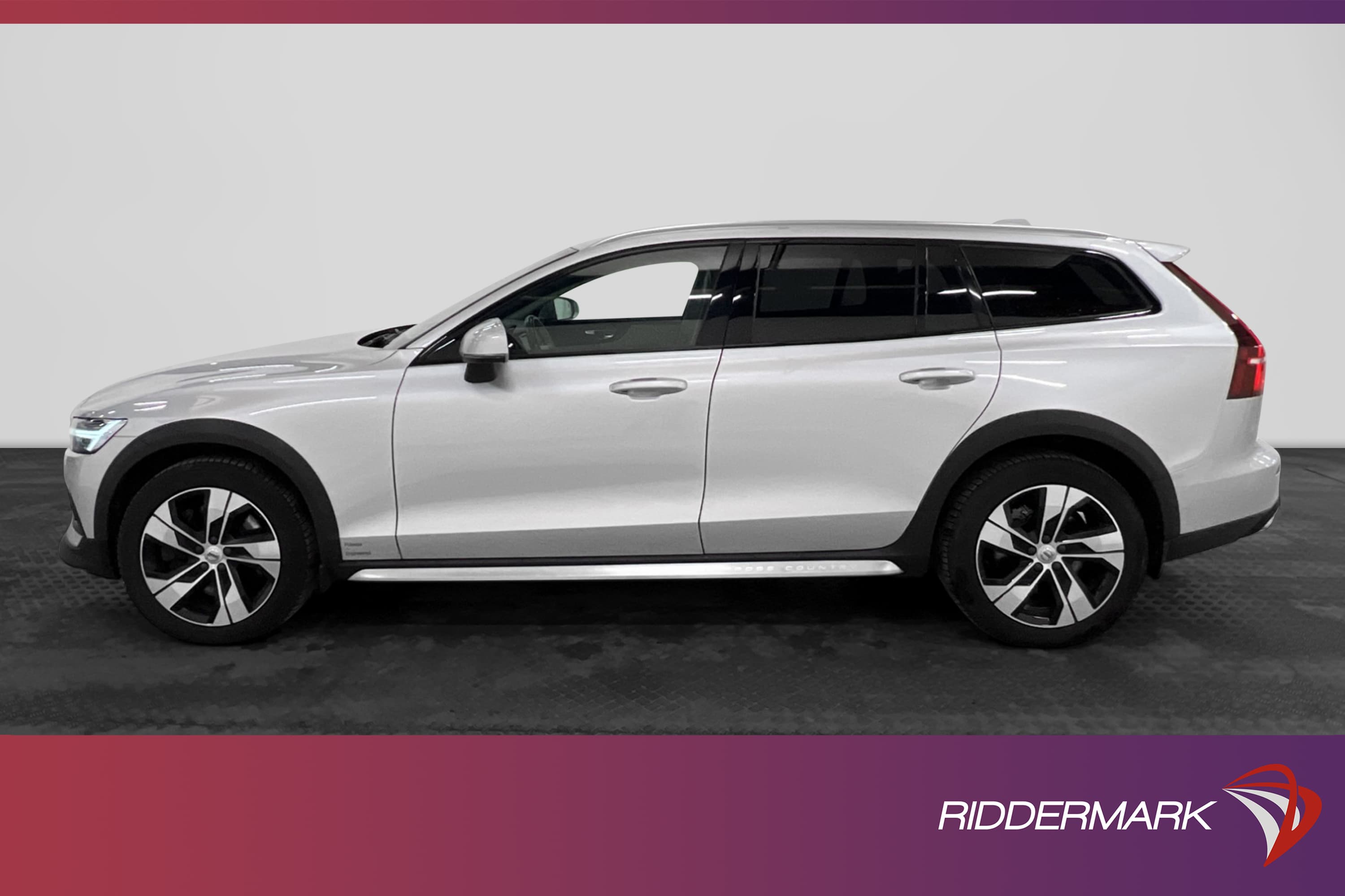 Volvo V60 Cross Country D4 AWD