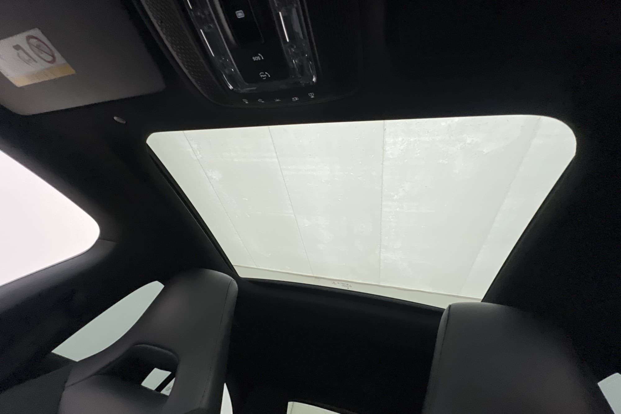 Mercedes-Benz CLA 200 SB AMG Pano Burmester Widescreen Drag