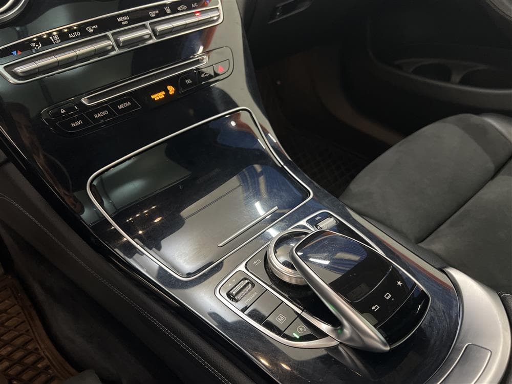 Mercedes-Benz GLC 220d 4M 170hk AMG D-Värm Burmester Panointeriör