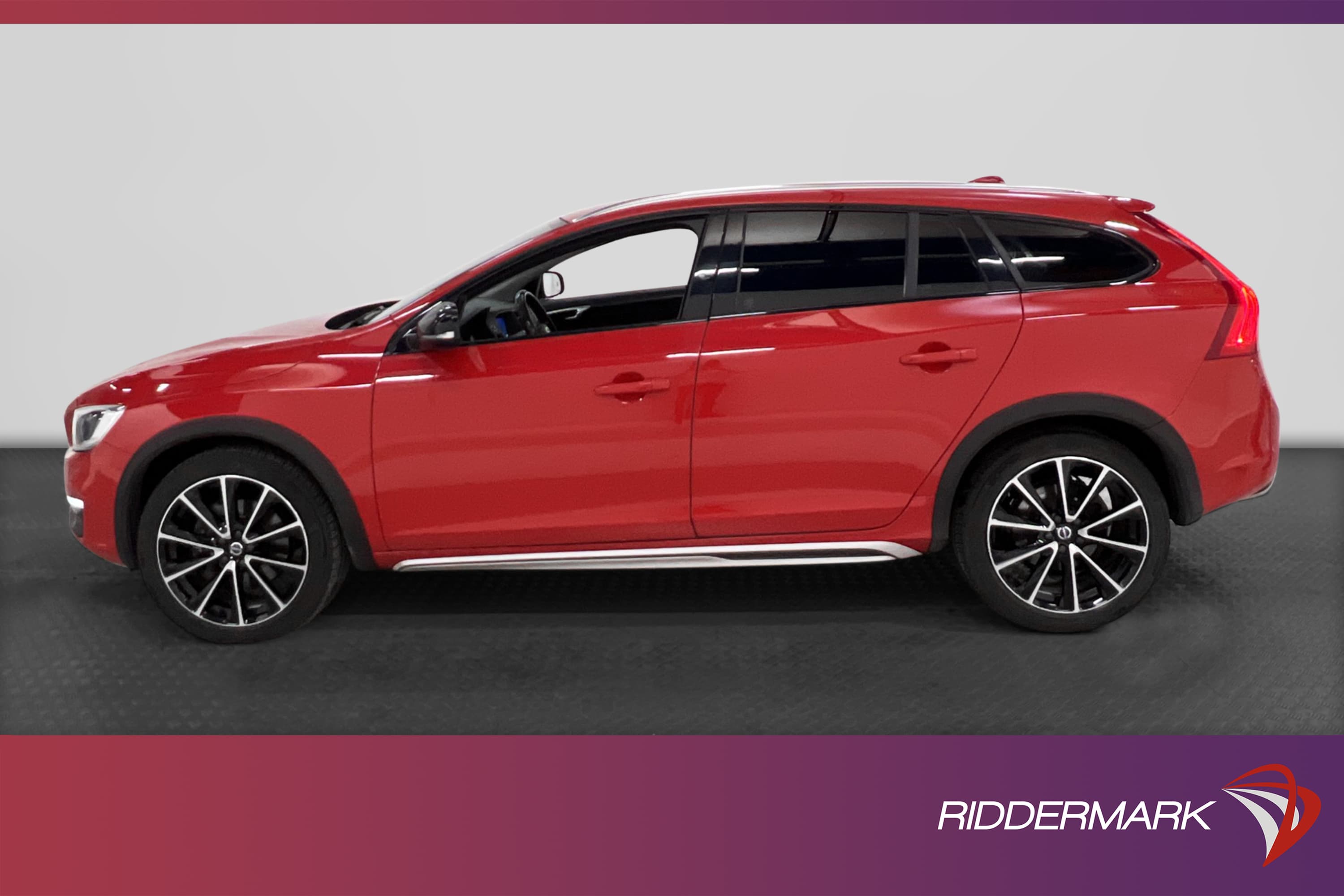 Volvo V60 Cross Country D4 AWD