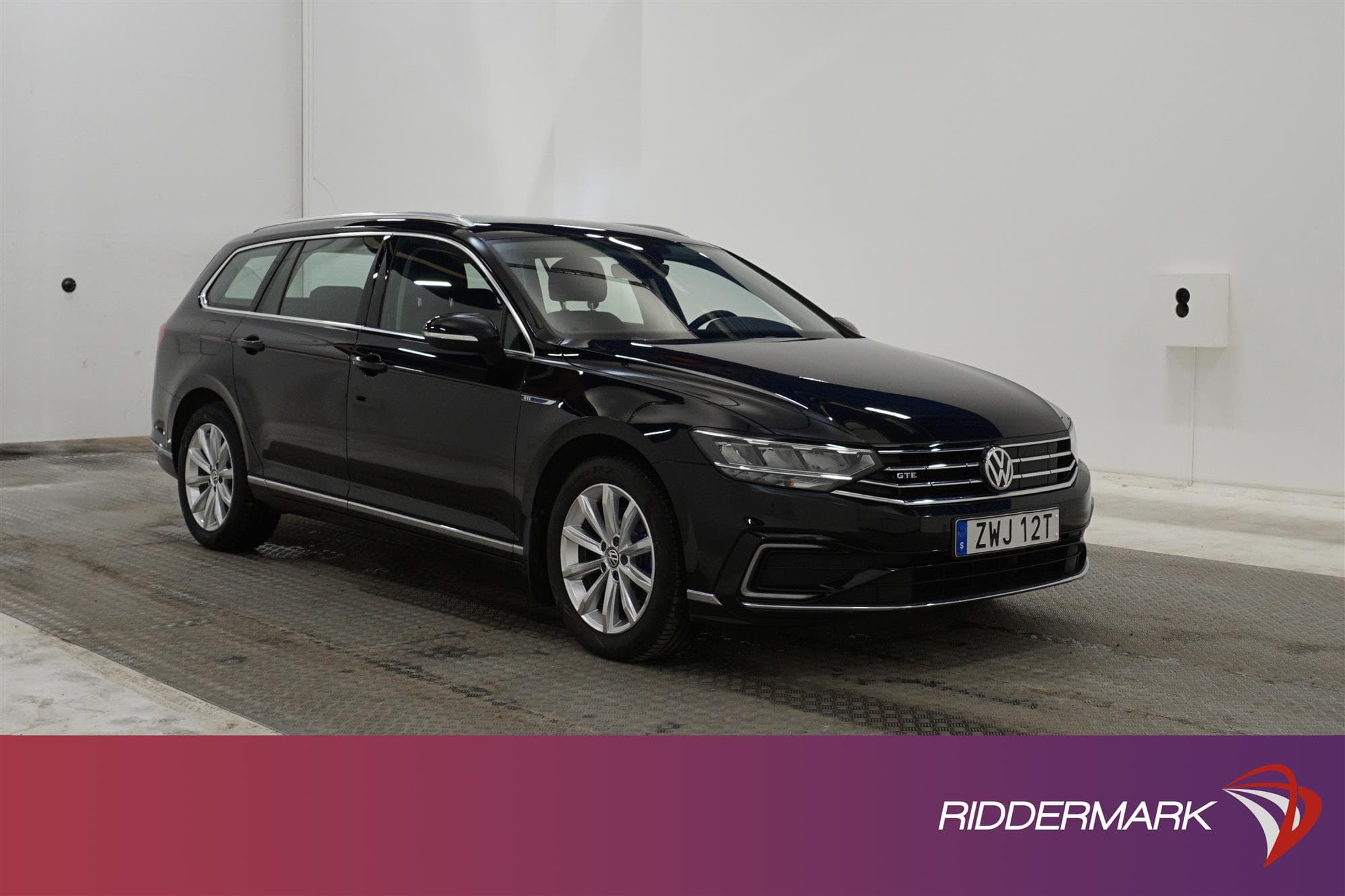 Volkswagen Passat GTE 218hk