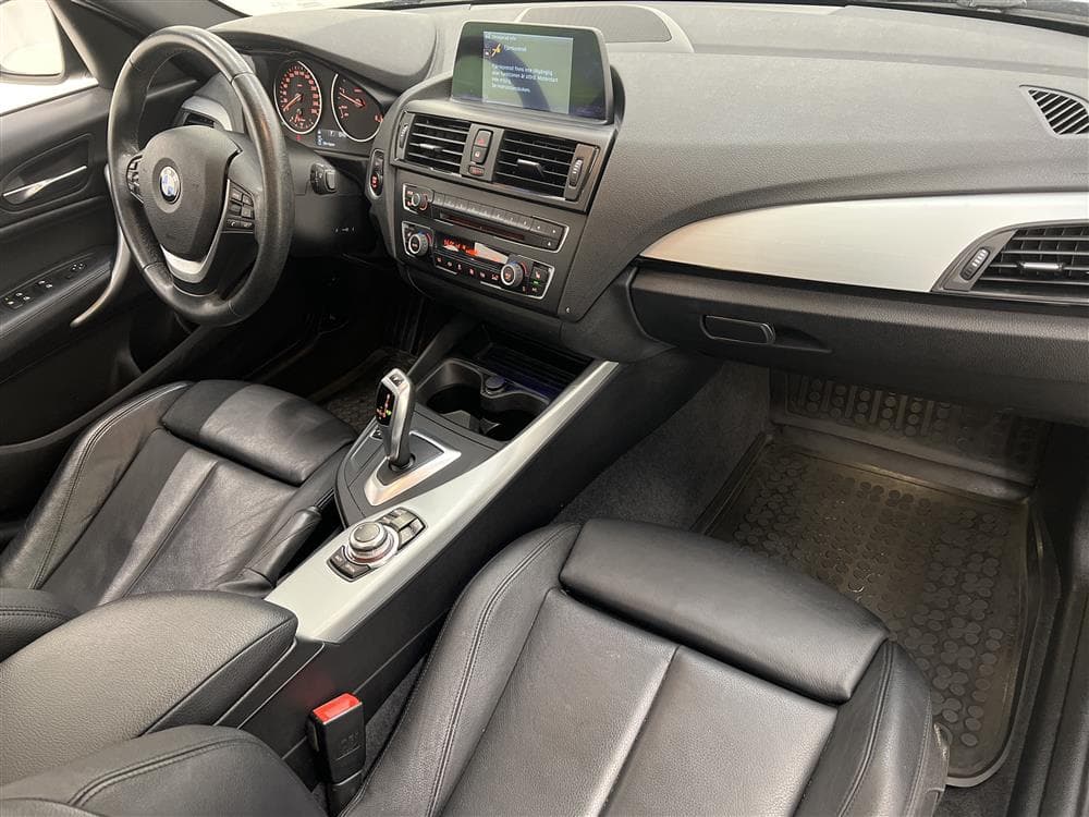 BMW 125d Urban Line Taklucka Navi Skinn 0,47/milinteriör
