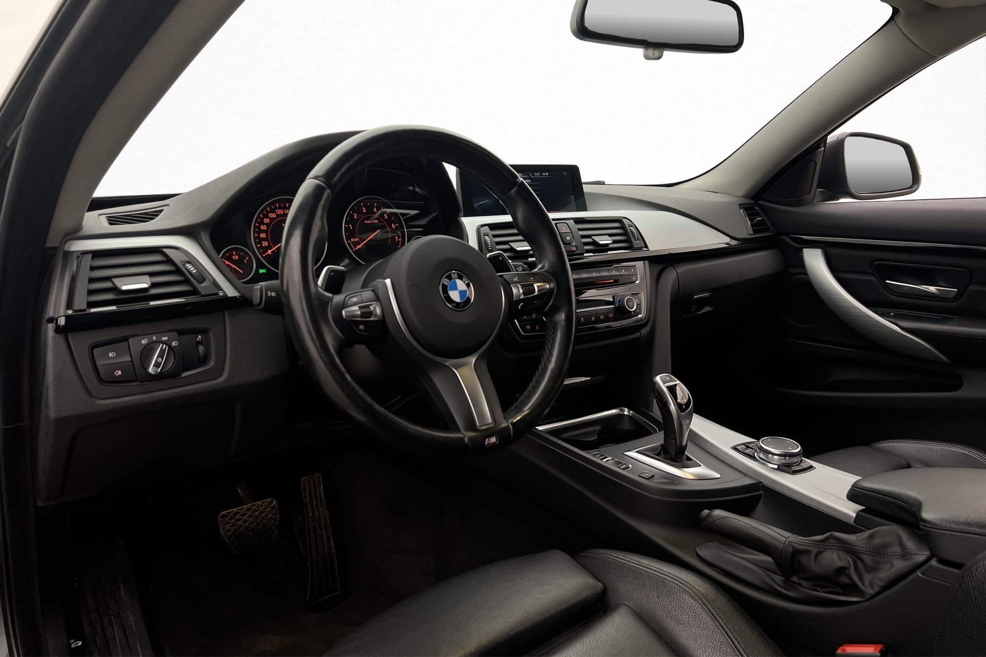 BMW 428 i xDrive Coupé M Sport-Ratt HiFi Kamera Navi Drag