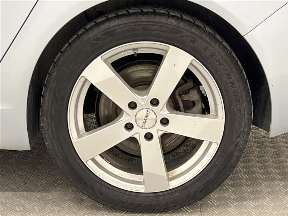 Opel Insignia 2.0 CDTI 4x4 163hk Värmare Navi Drag Välservad
