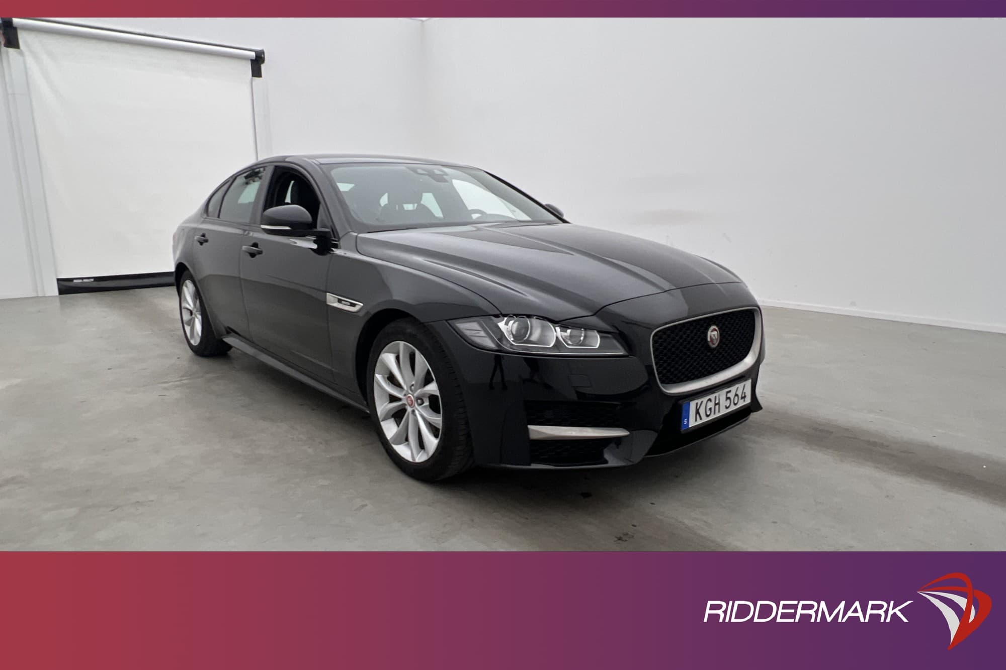 Jaguar XF 20d 180hk