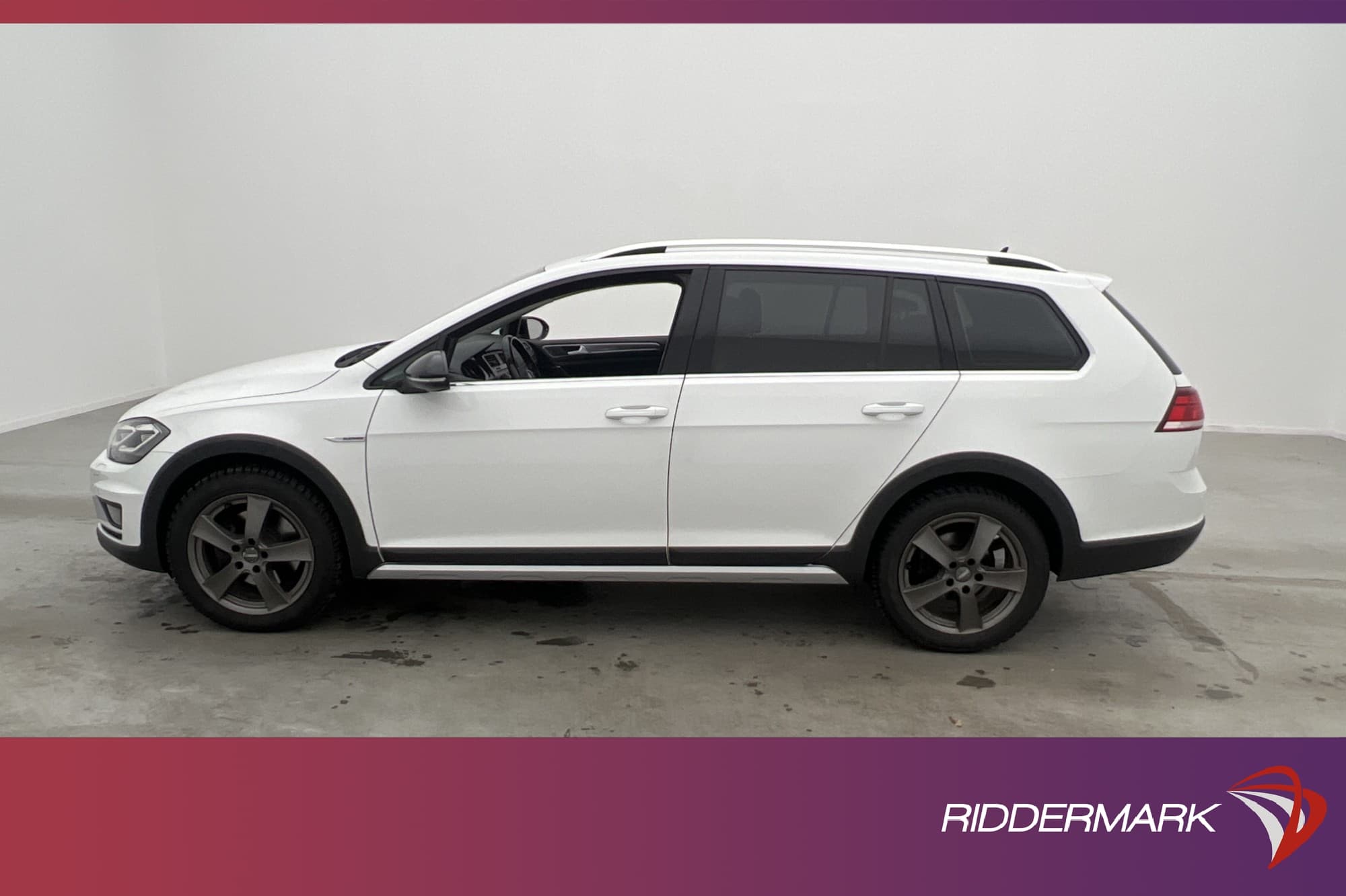 Volkswagen Golf Alltrack 1.8 TSI 4M