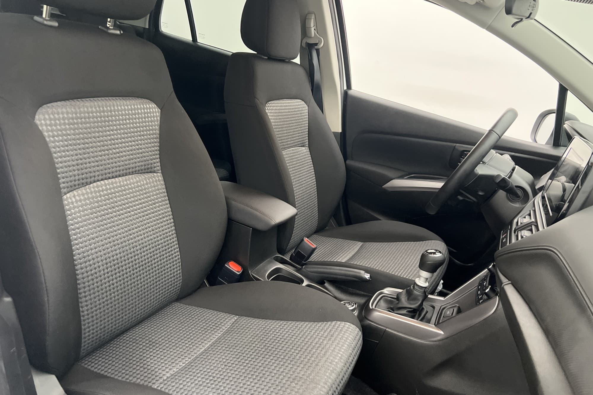 Suzuki S-Cross Hybrid AllGrip 129hk Kamera Keyless MOMS