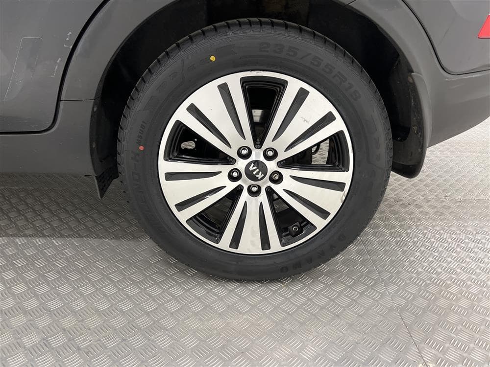 Kia Sportage 2.0 CRDi AWD 184hk Panorama Kamera Navi Skinninteriör