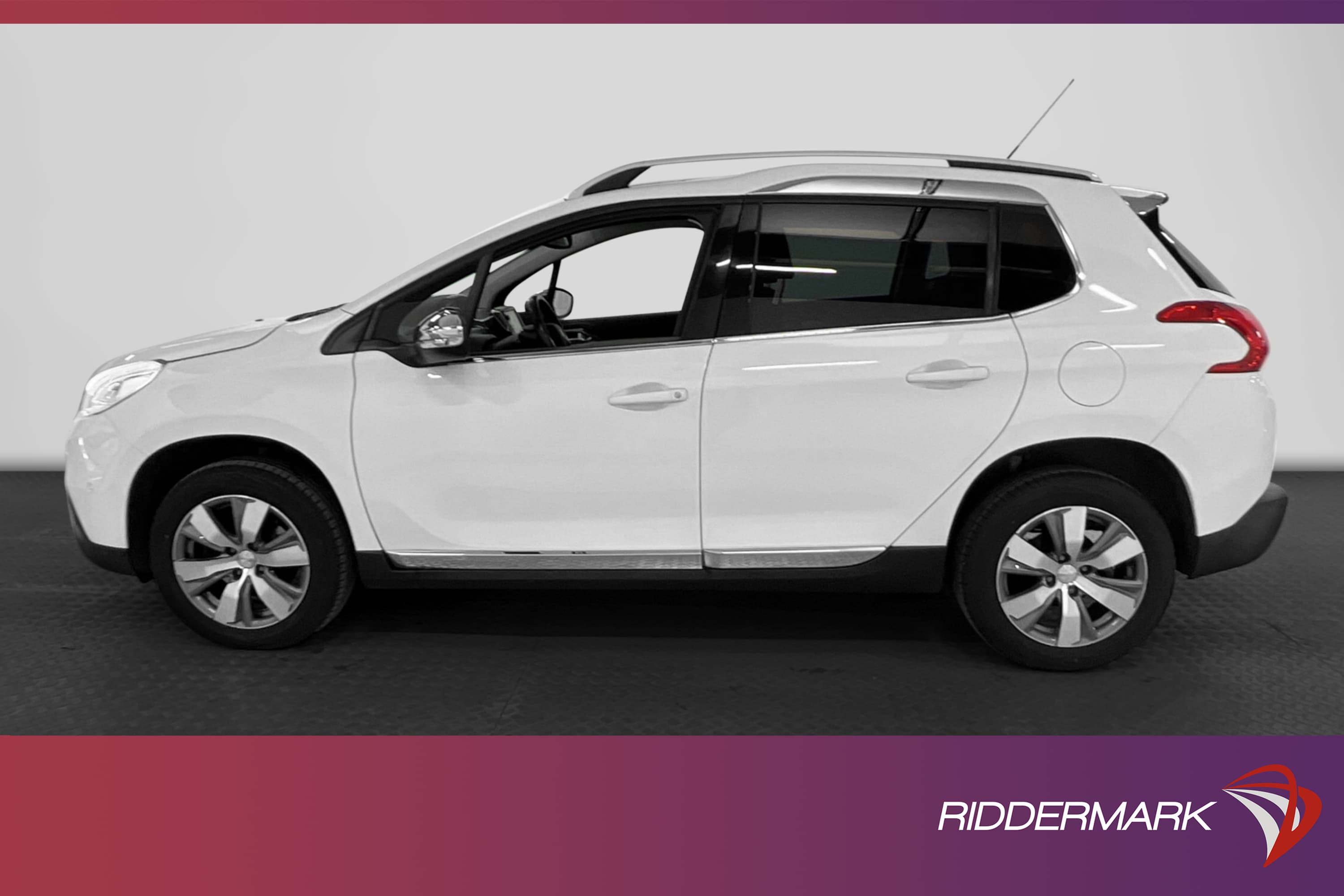 Peugeot 2008 1.2 e-THP 110hk