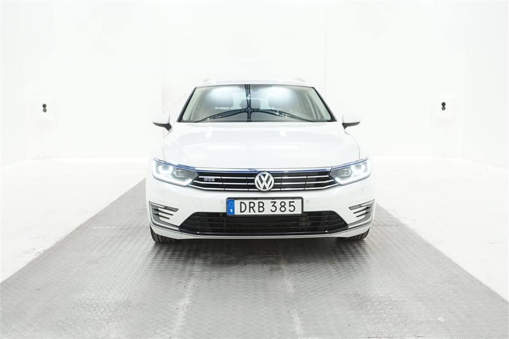 Volkswagen Passat Variant GTE 218hk