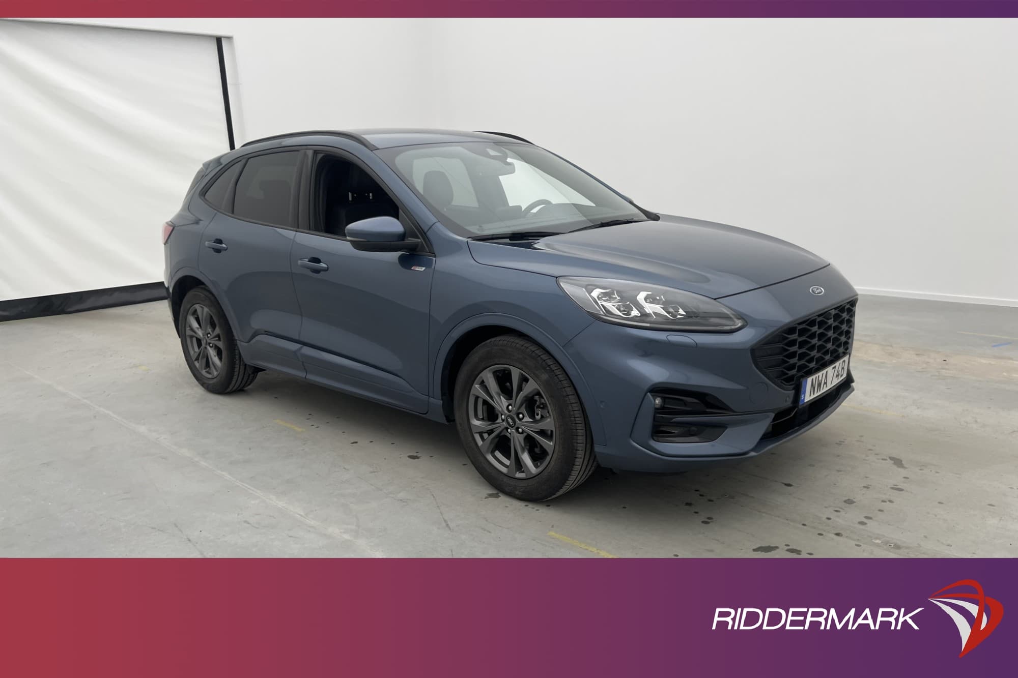 Ford Kuga Plug-in Hybrid 225hk